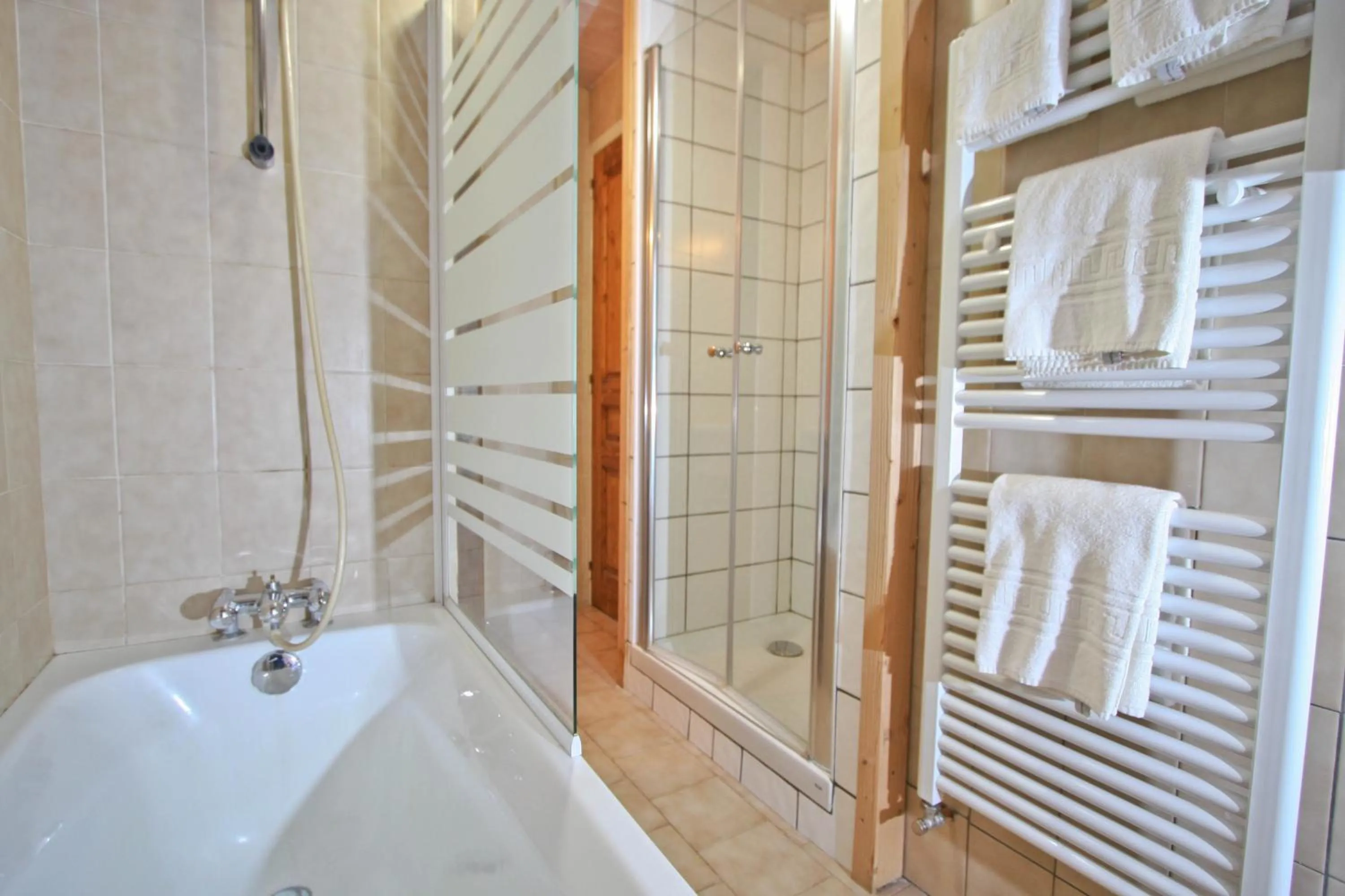 Bathroom in Alpen Roc