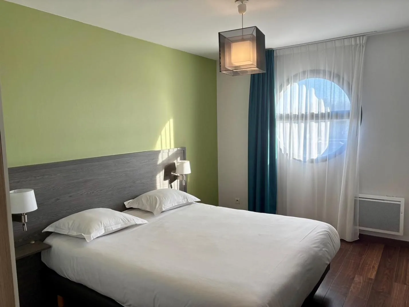 Bedroom, Bed in Zenitude Hôtel-Résidences Nantes Métropole