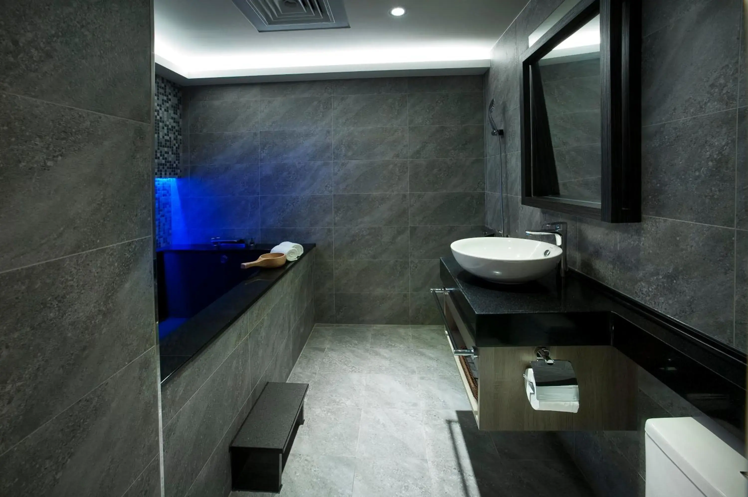 Bathroom in Two Fukun Hotel
