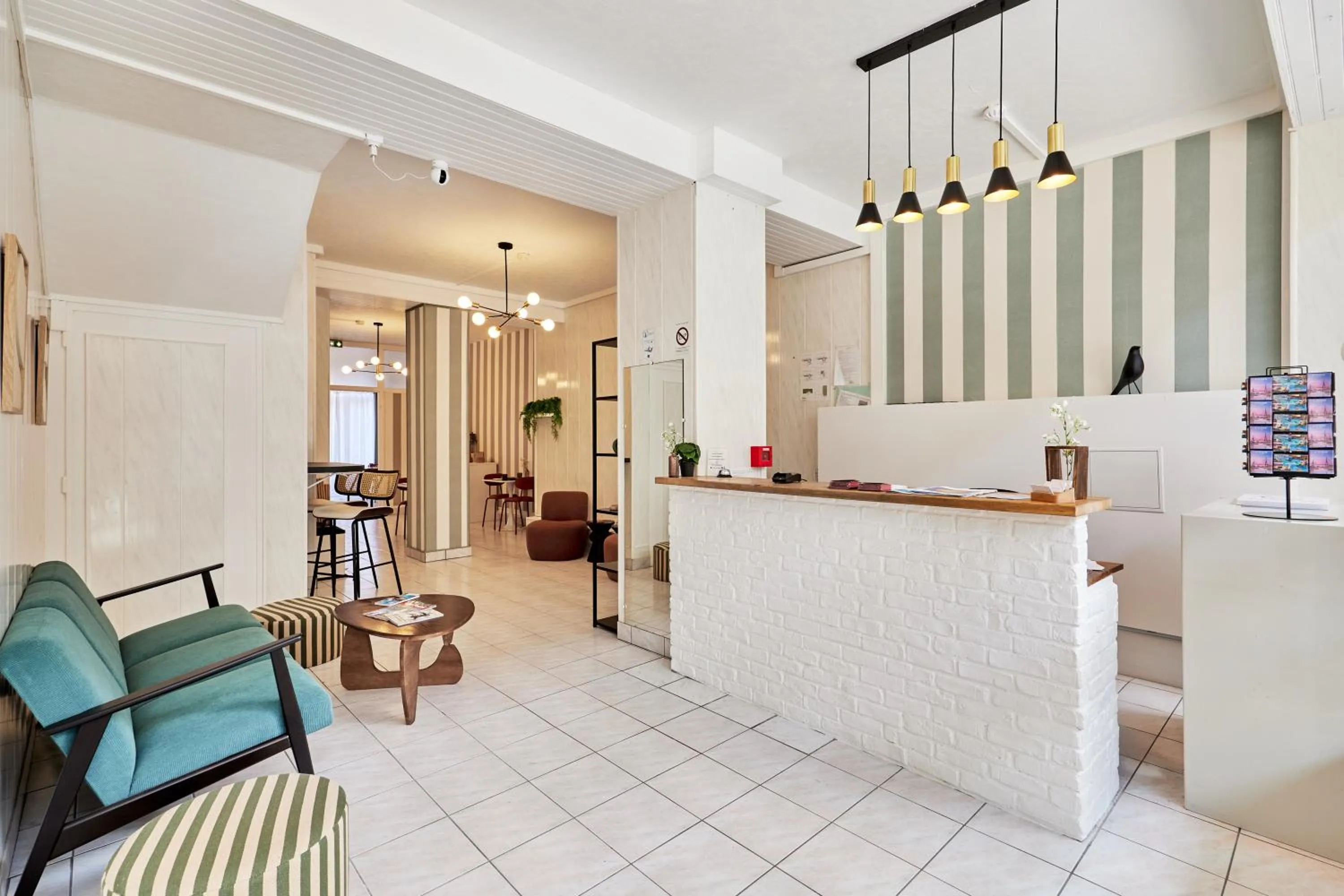 Property building in Hôtel Richelieu, Le Havre Centre-Ville, Perret