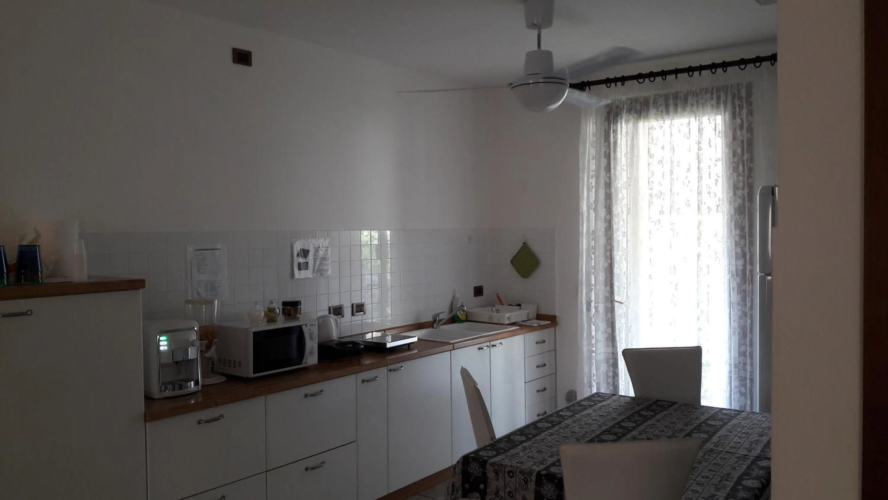 Communal kitchen in RELAX locazione turistica