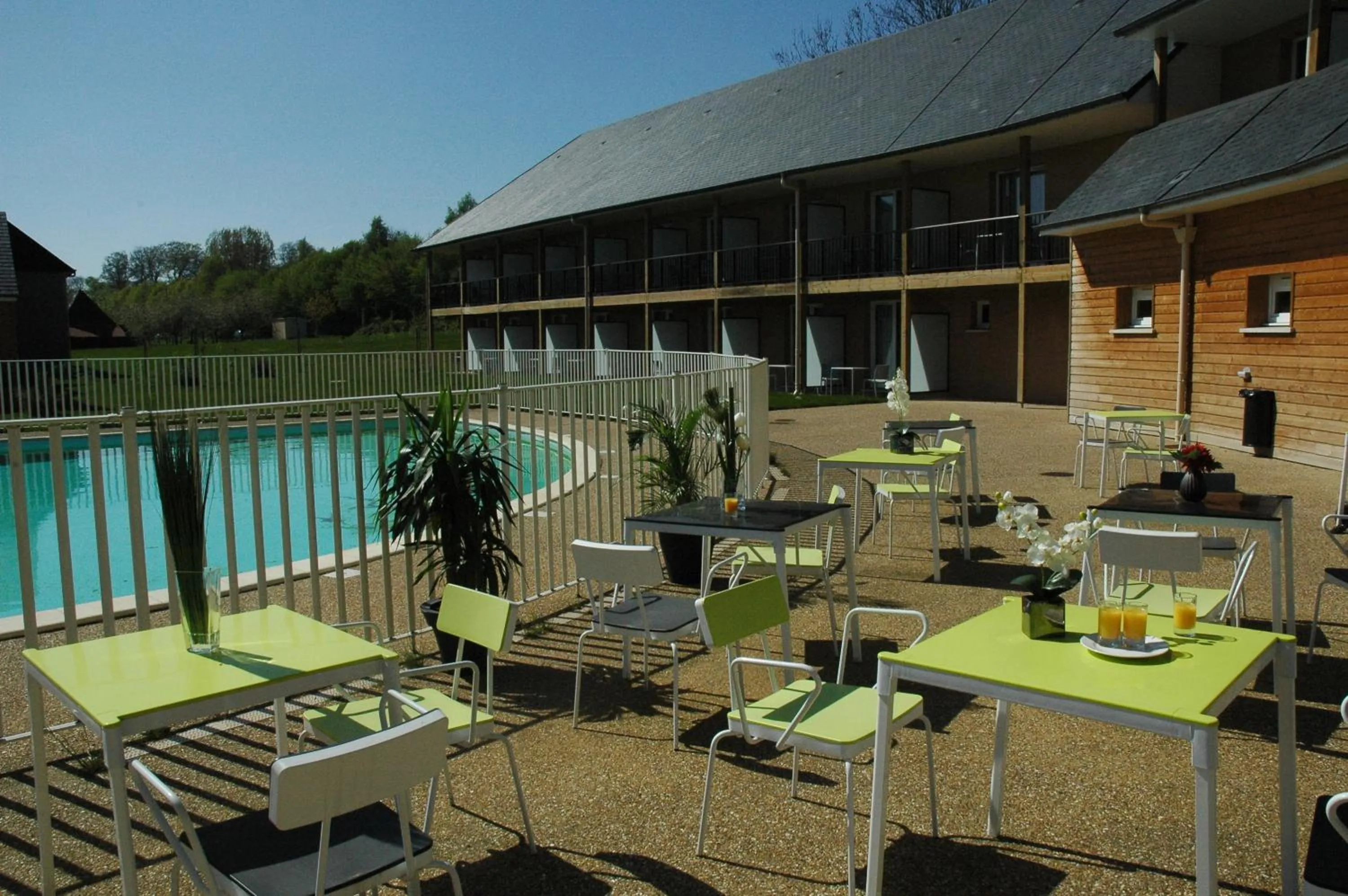 Restaurant/places to eat in Adonis Hauts De Honfleur