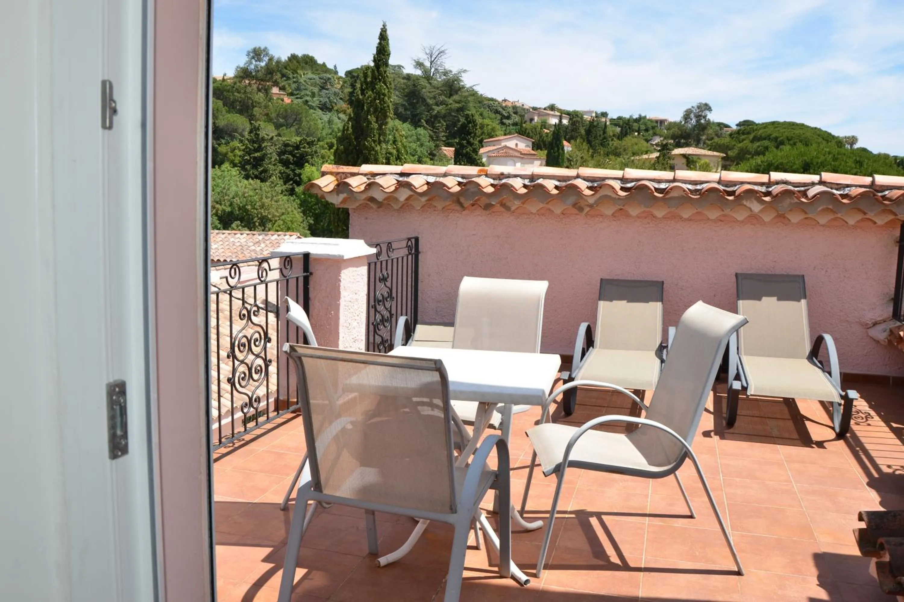 Balcony/Terrace in Hotel Villa Des Anges