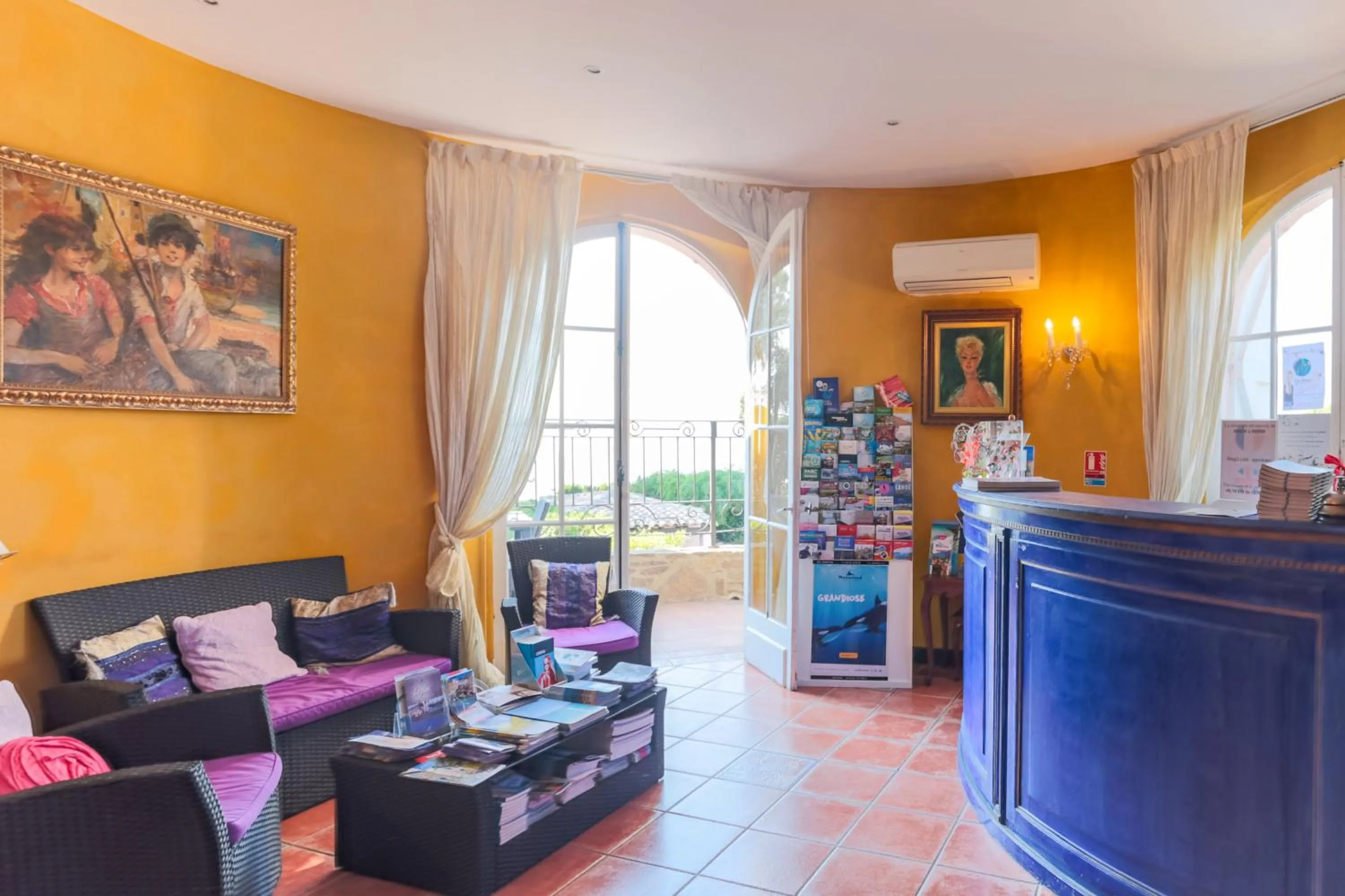 Living room in Hotel Villa Des Anges