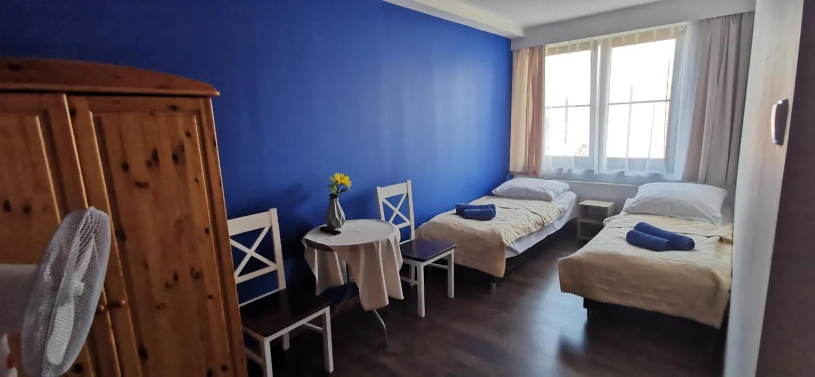 Property building, Bed in Dolphin House