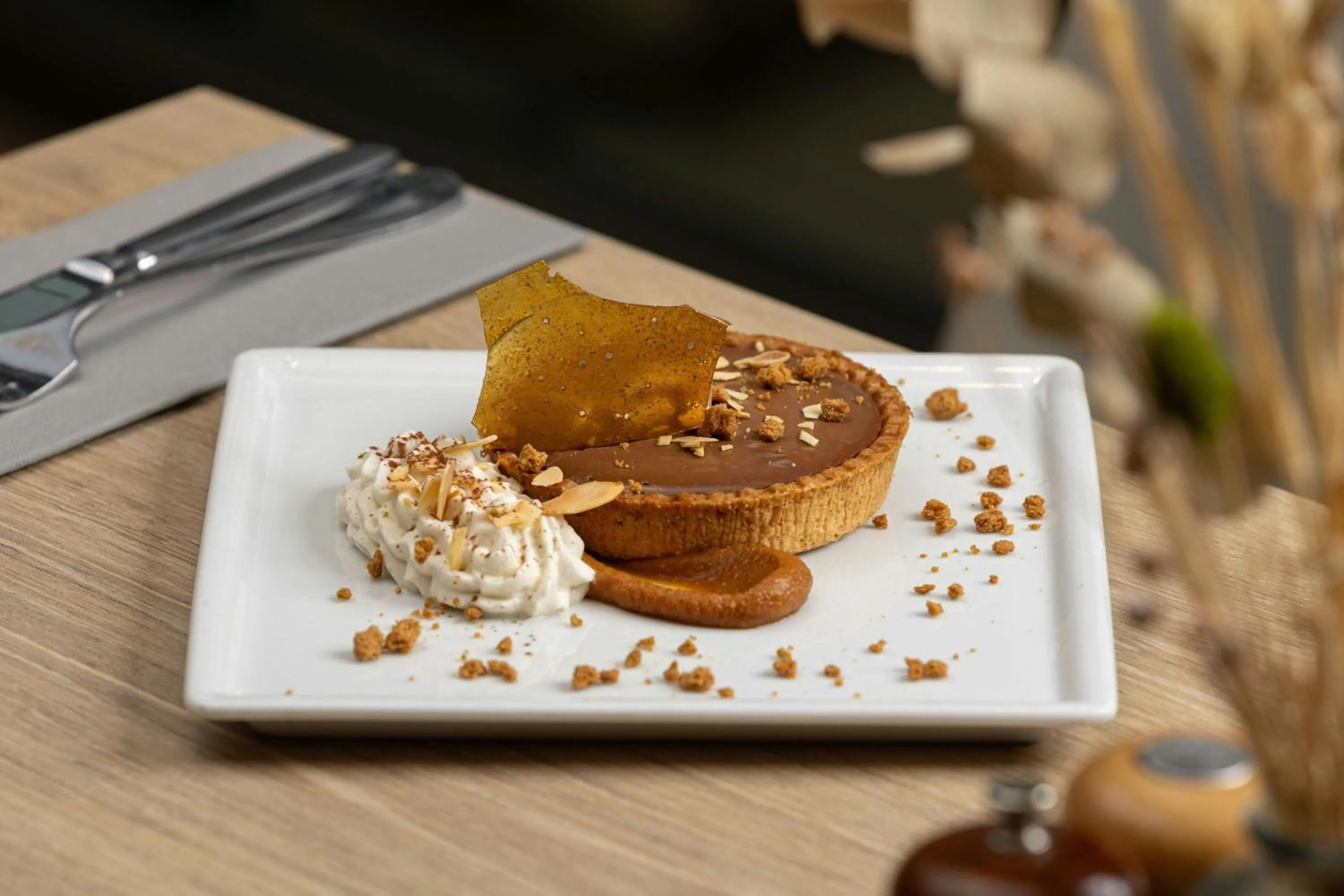 Lounge or bar in Courtyard by Marriott Toulouse Airport