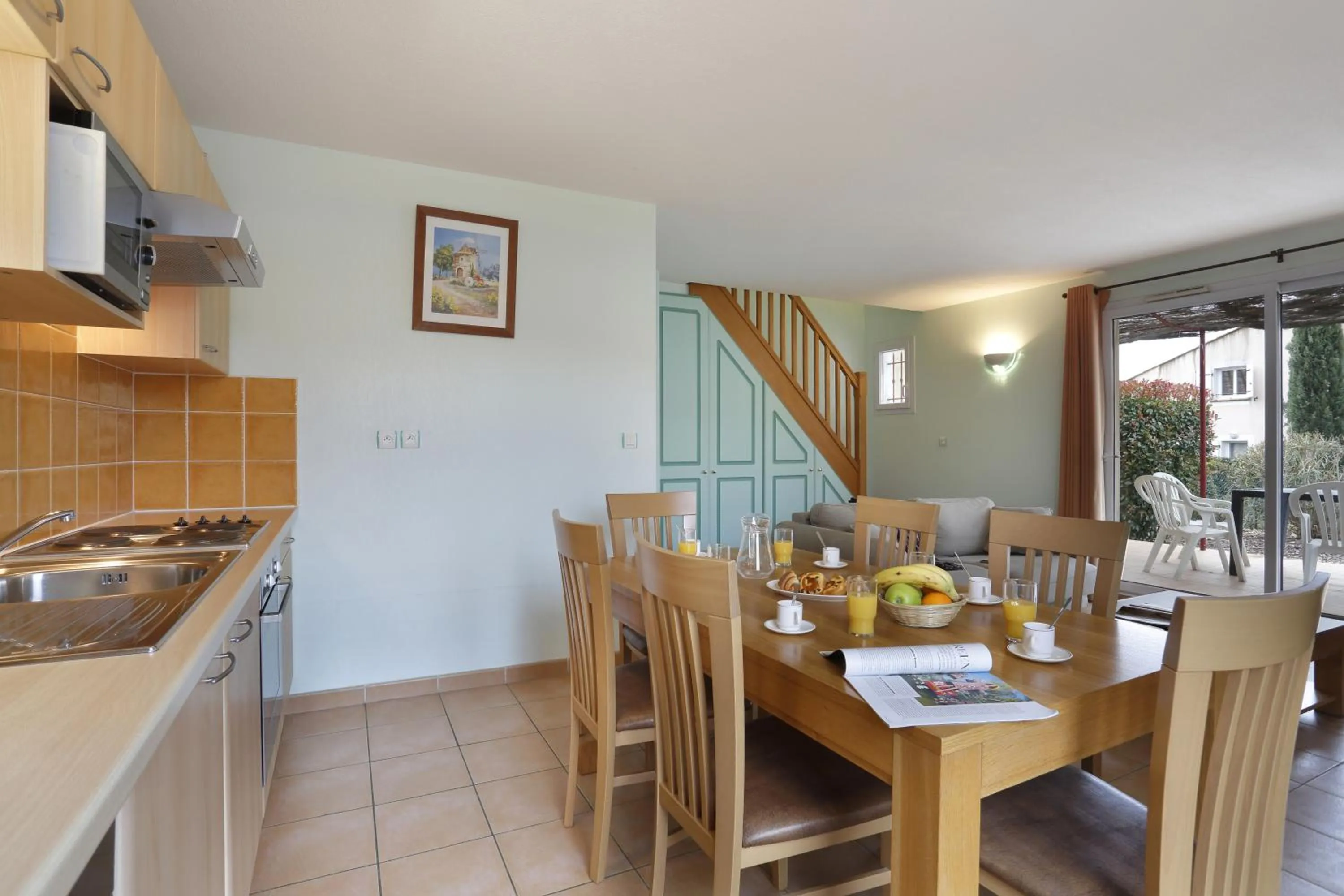 Dining area in Vacancéole - Les Bastides de Fayence