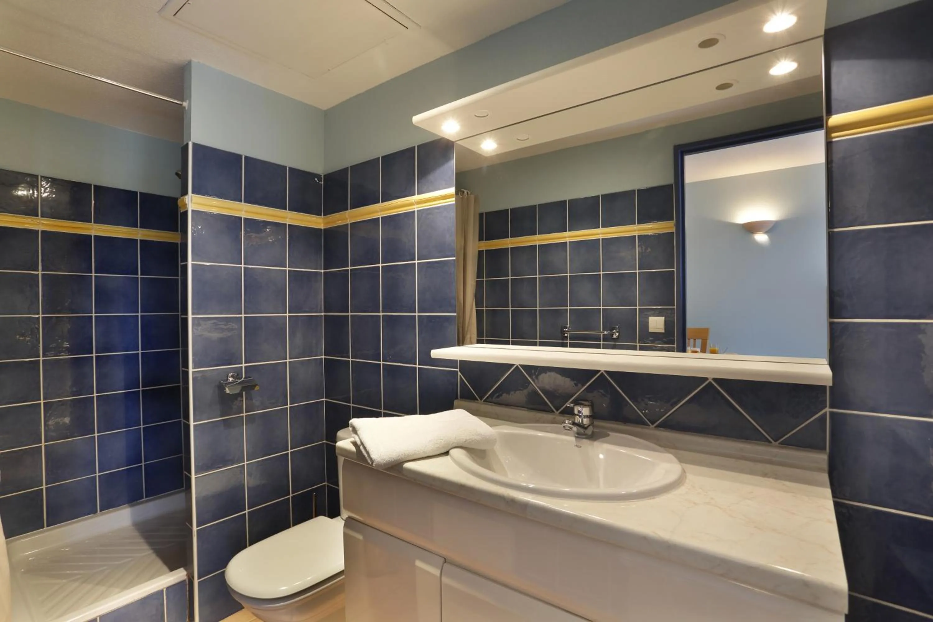 Toilet in Vacancéole - Les Bastides de Fayence