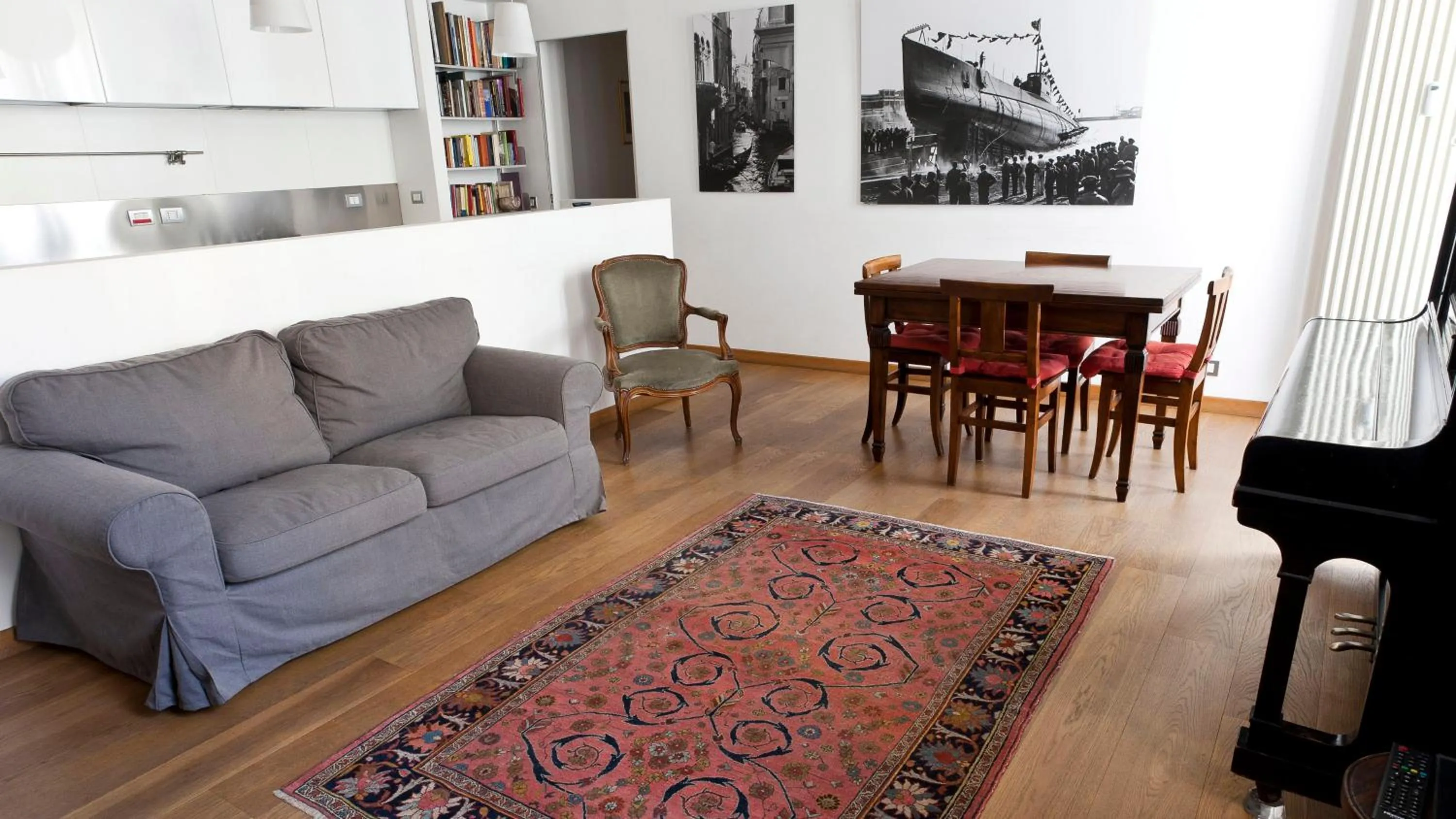 Living room in Italianway - Vincenzo Monti 52