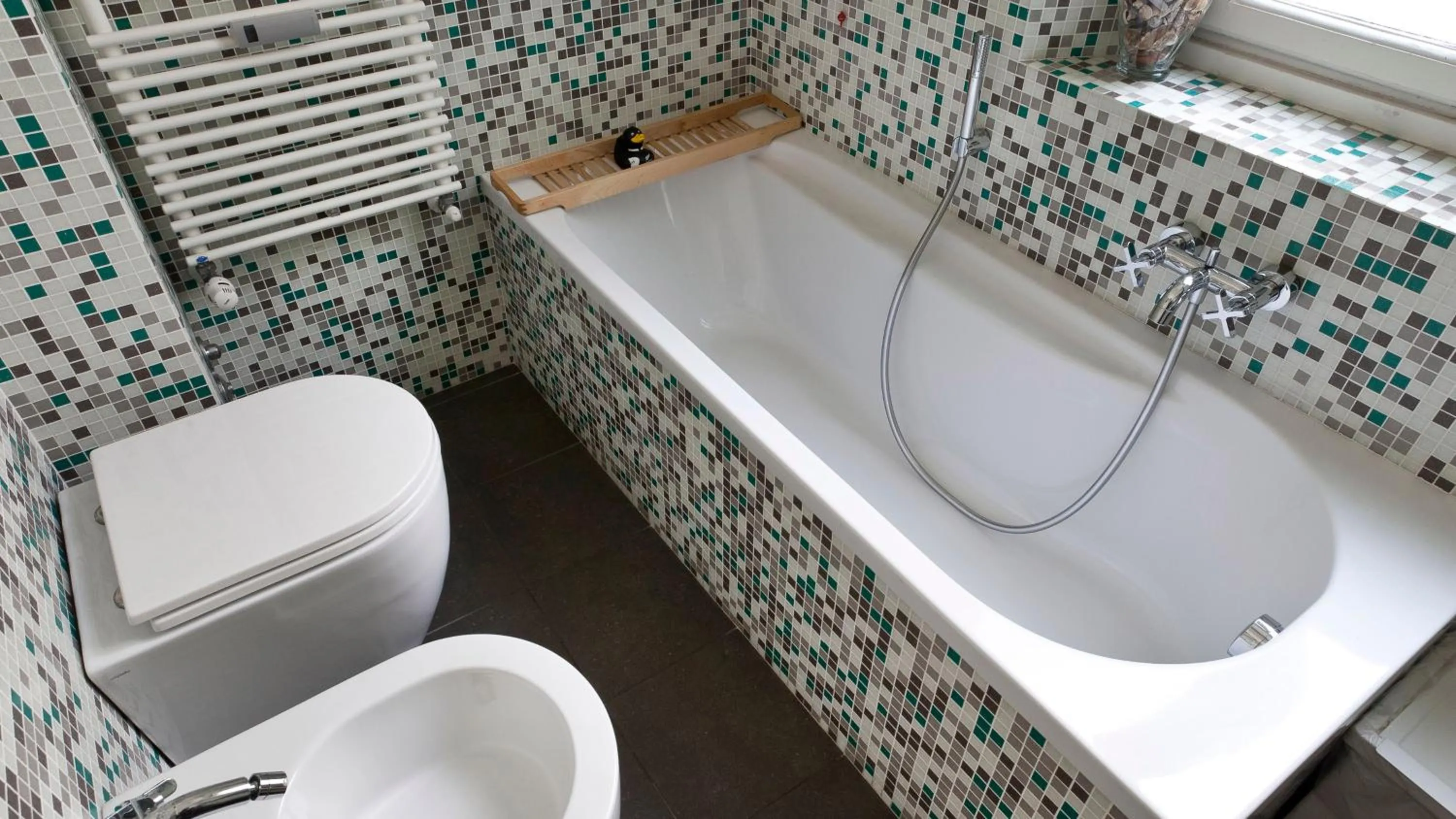 Bathroom in Italianway - Vincenzo Monti 52