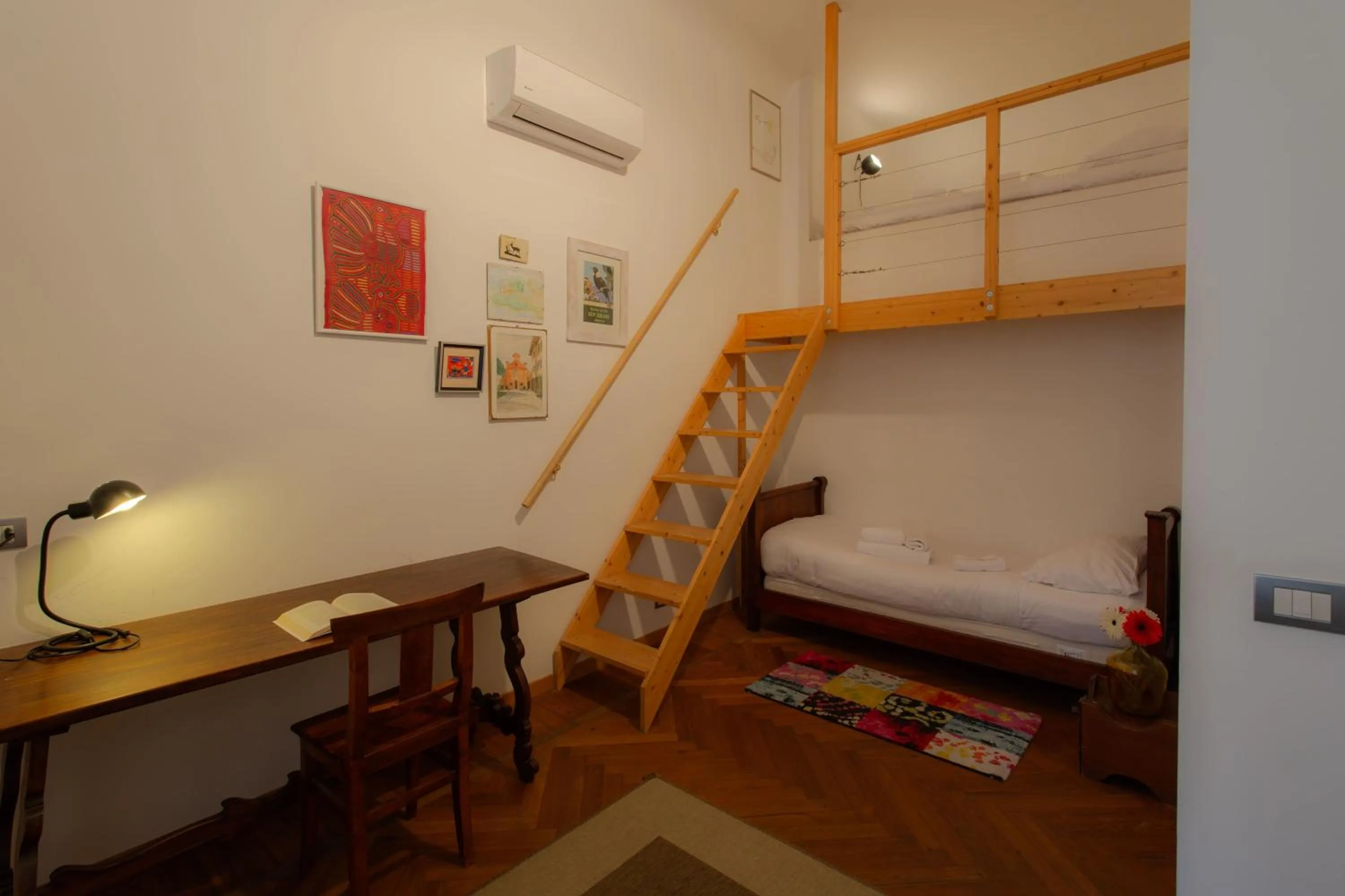 Bedroom, Bed in Italianway Easy - Vincenzo Monti 52