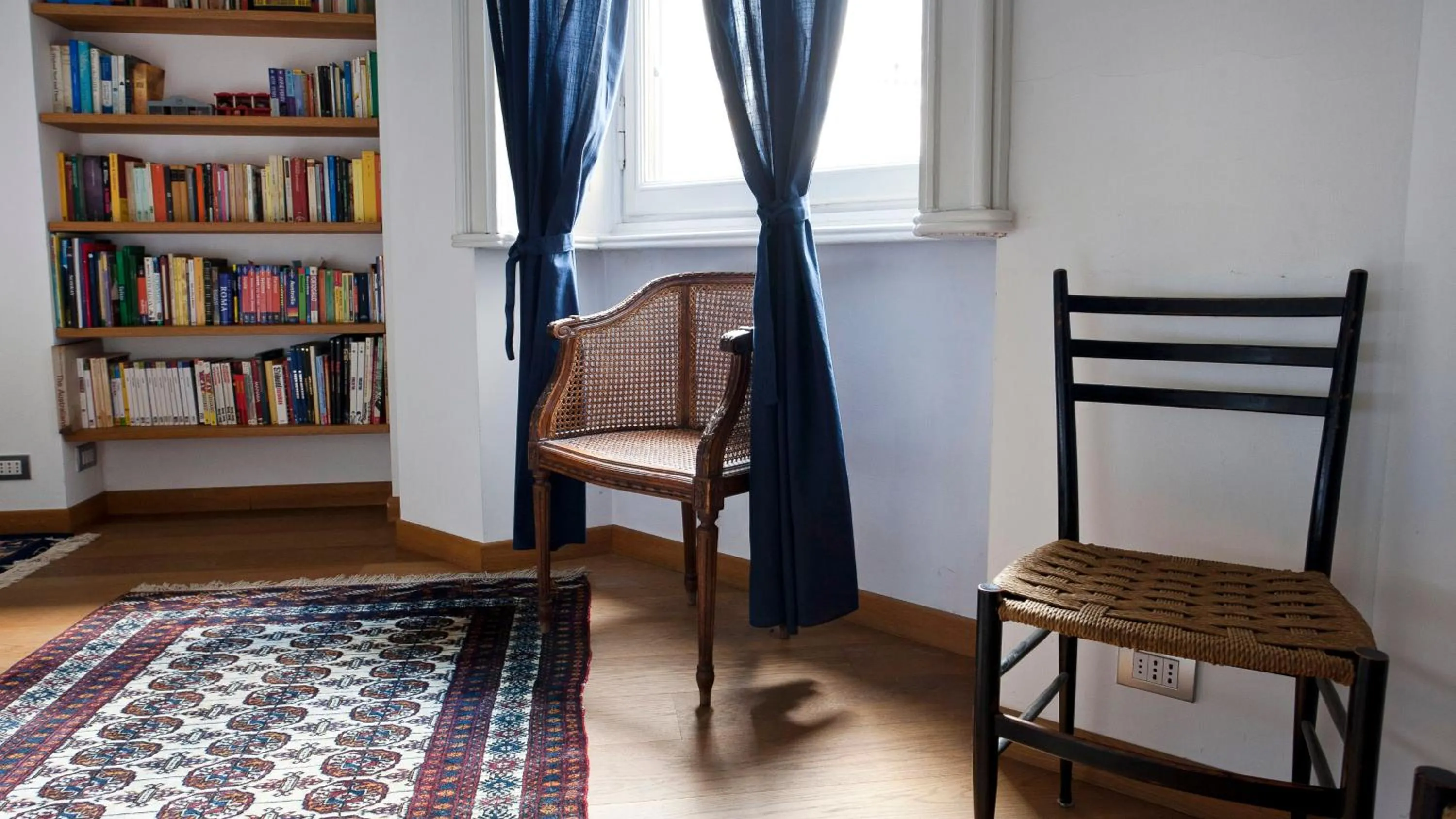 Bedroom in Italianway - Vincenzo Monti 52