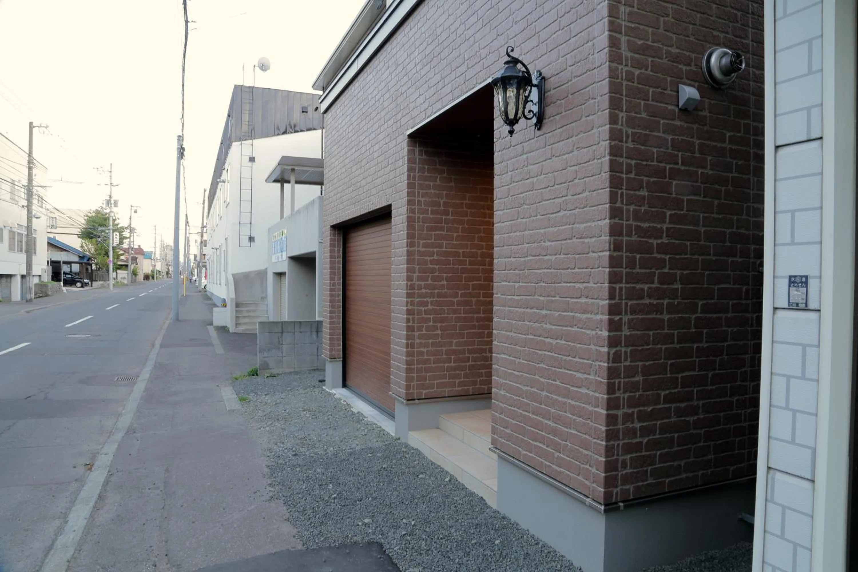 Facade/entrance in Ocho Guest House