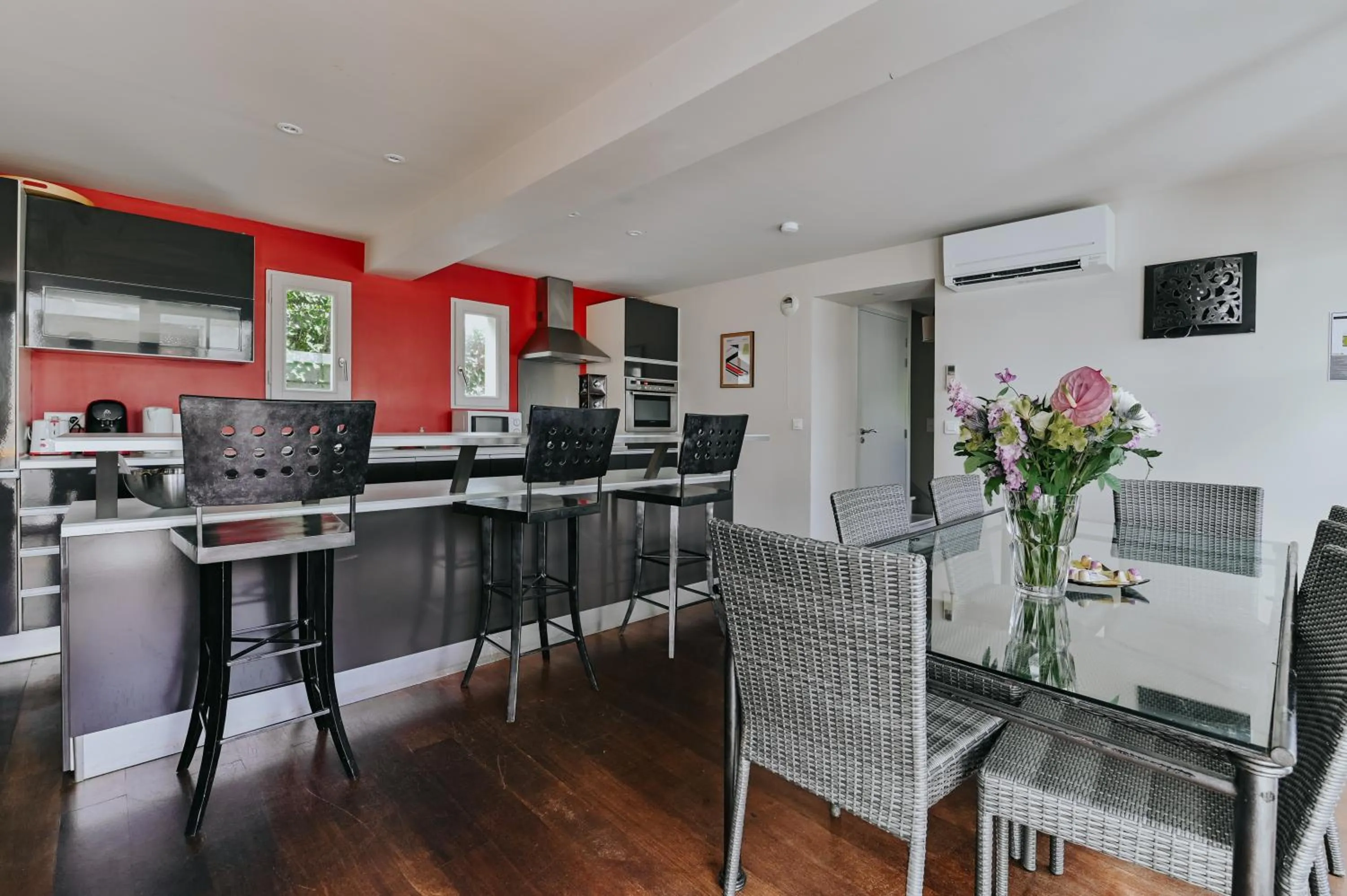 Dining area in Villa Clara, Résidence face à l'océan et au golf de Chiberta