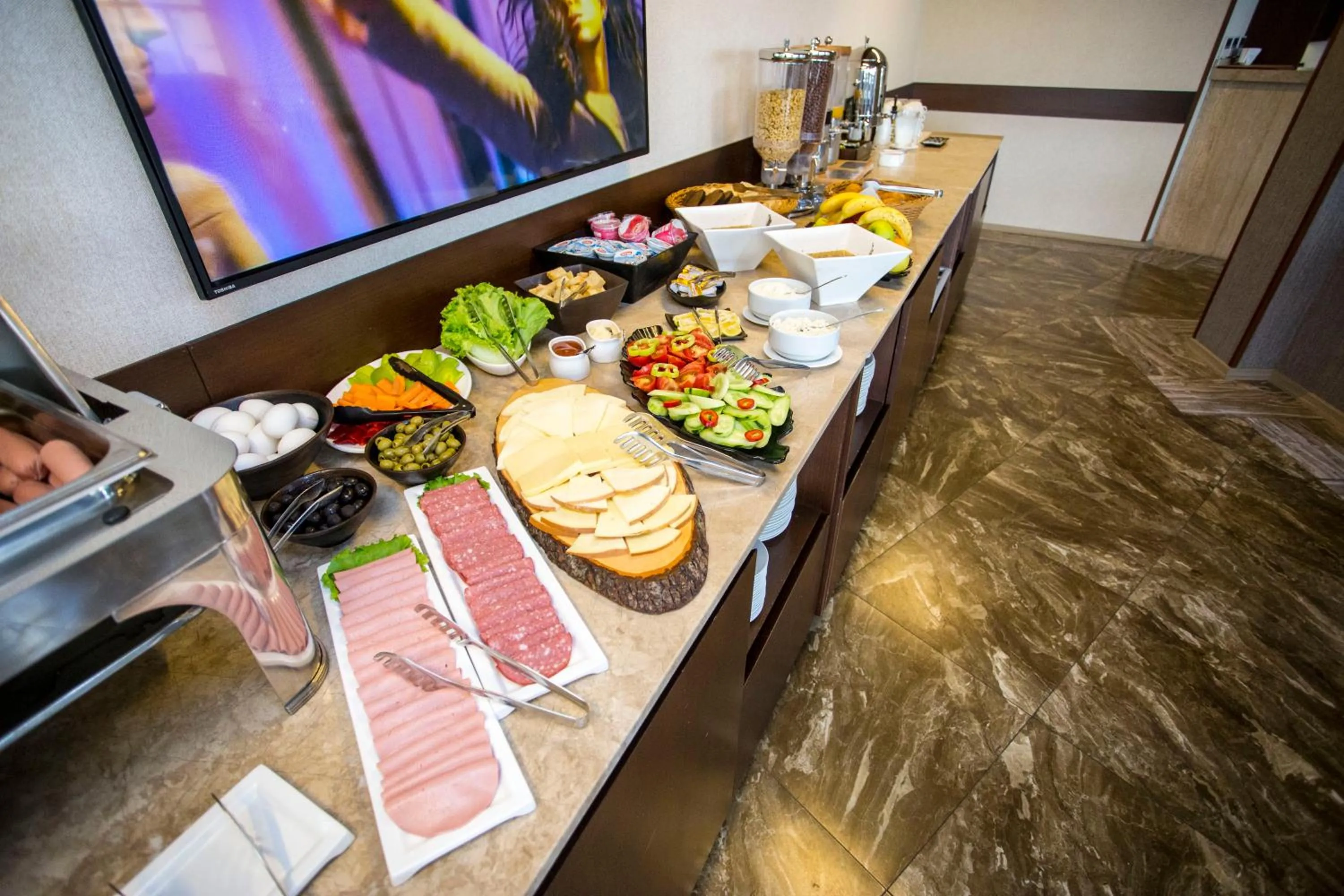 Breakfast in Hotel Corner Inn