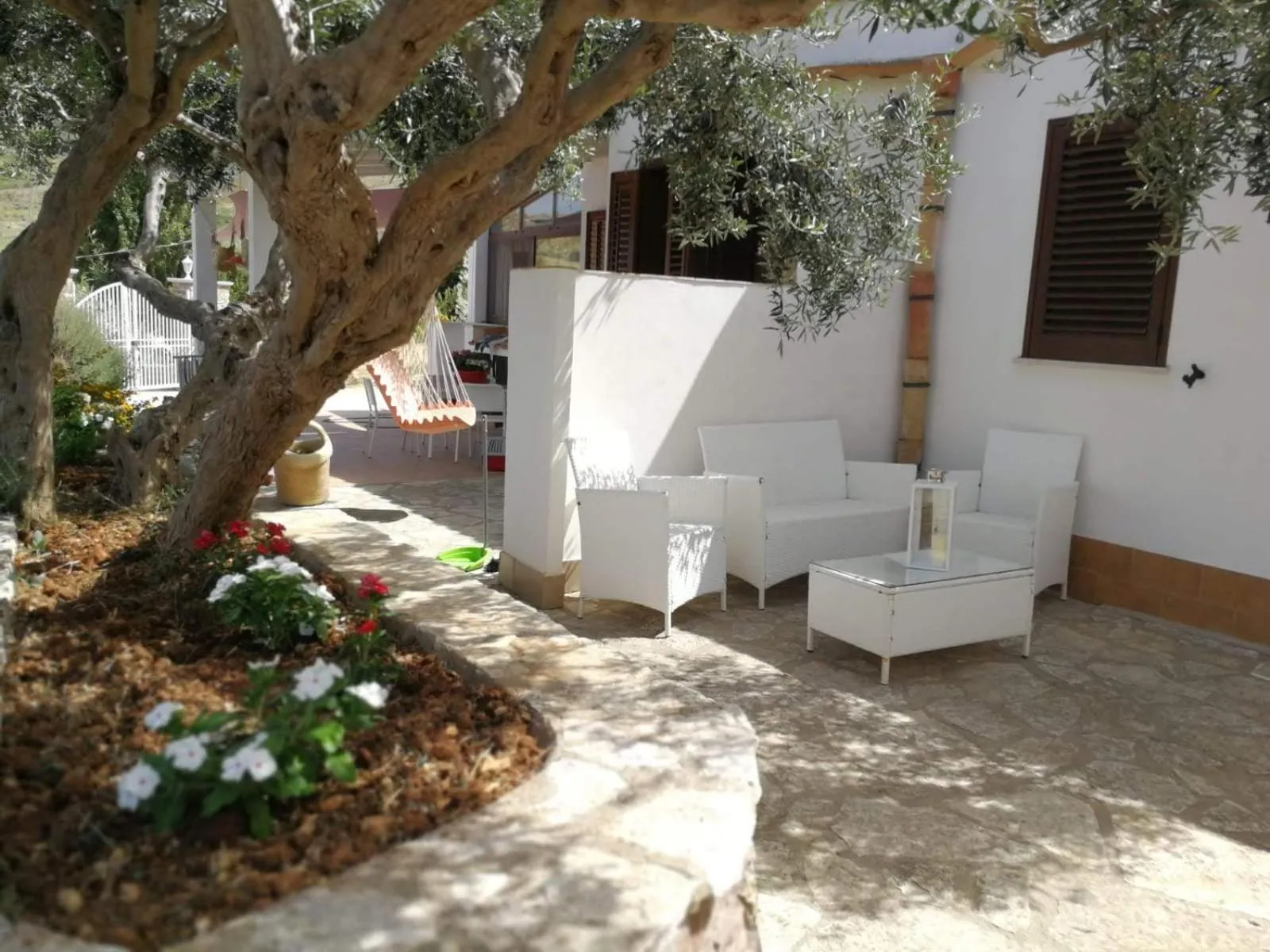 Property building in Villa Rossana