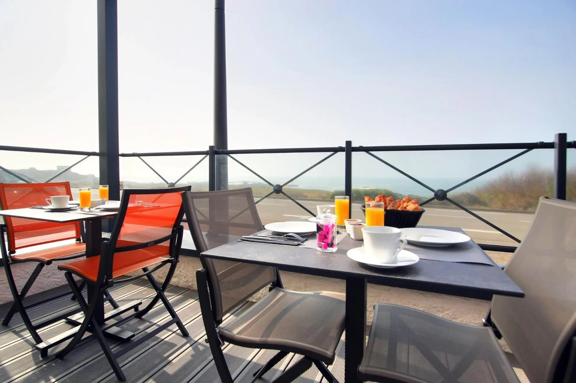 Balcony/Terrace in Hôtel La Petite Sirène Quiberon