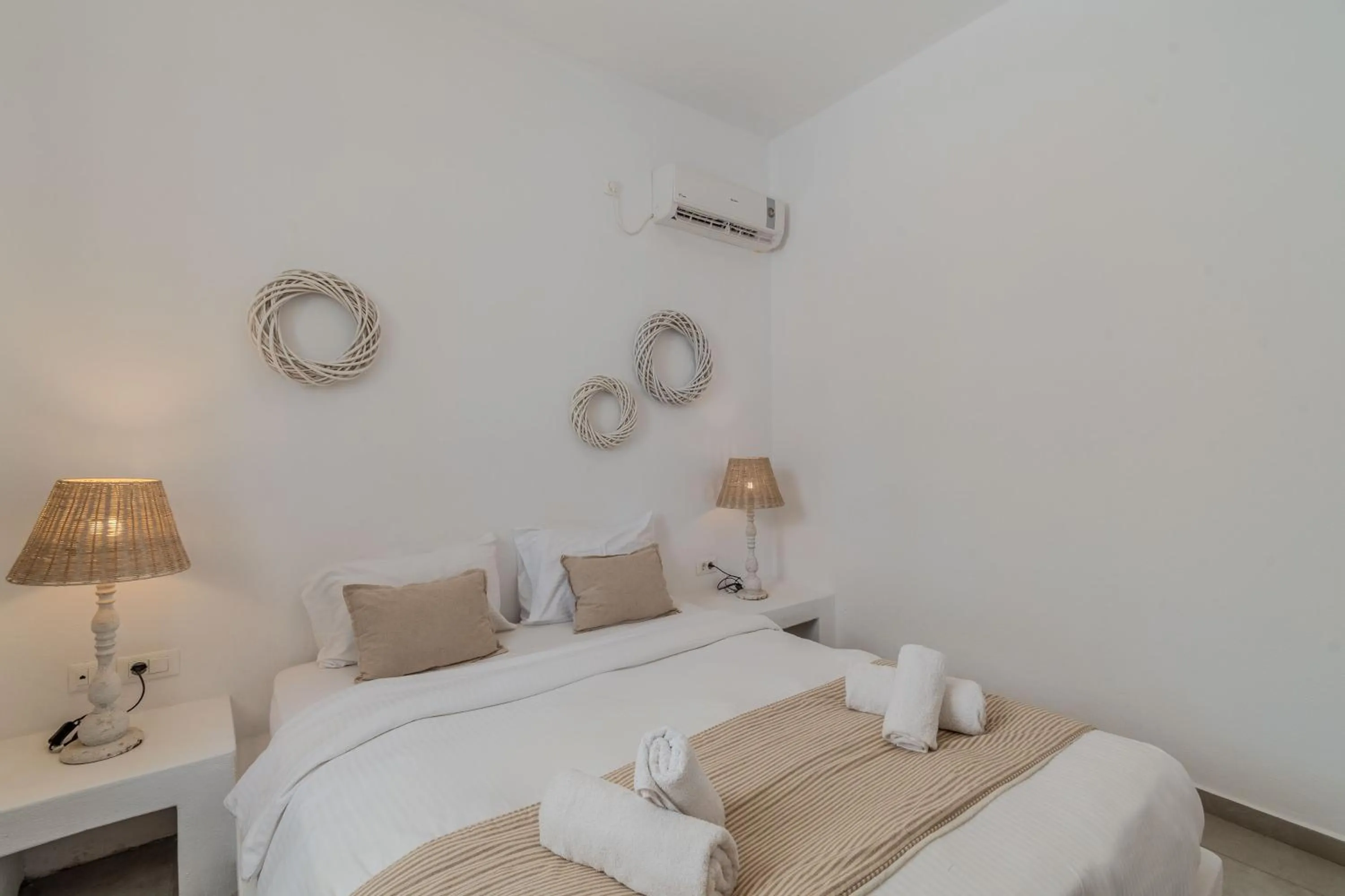 Bed in Eucalyptus Houses