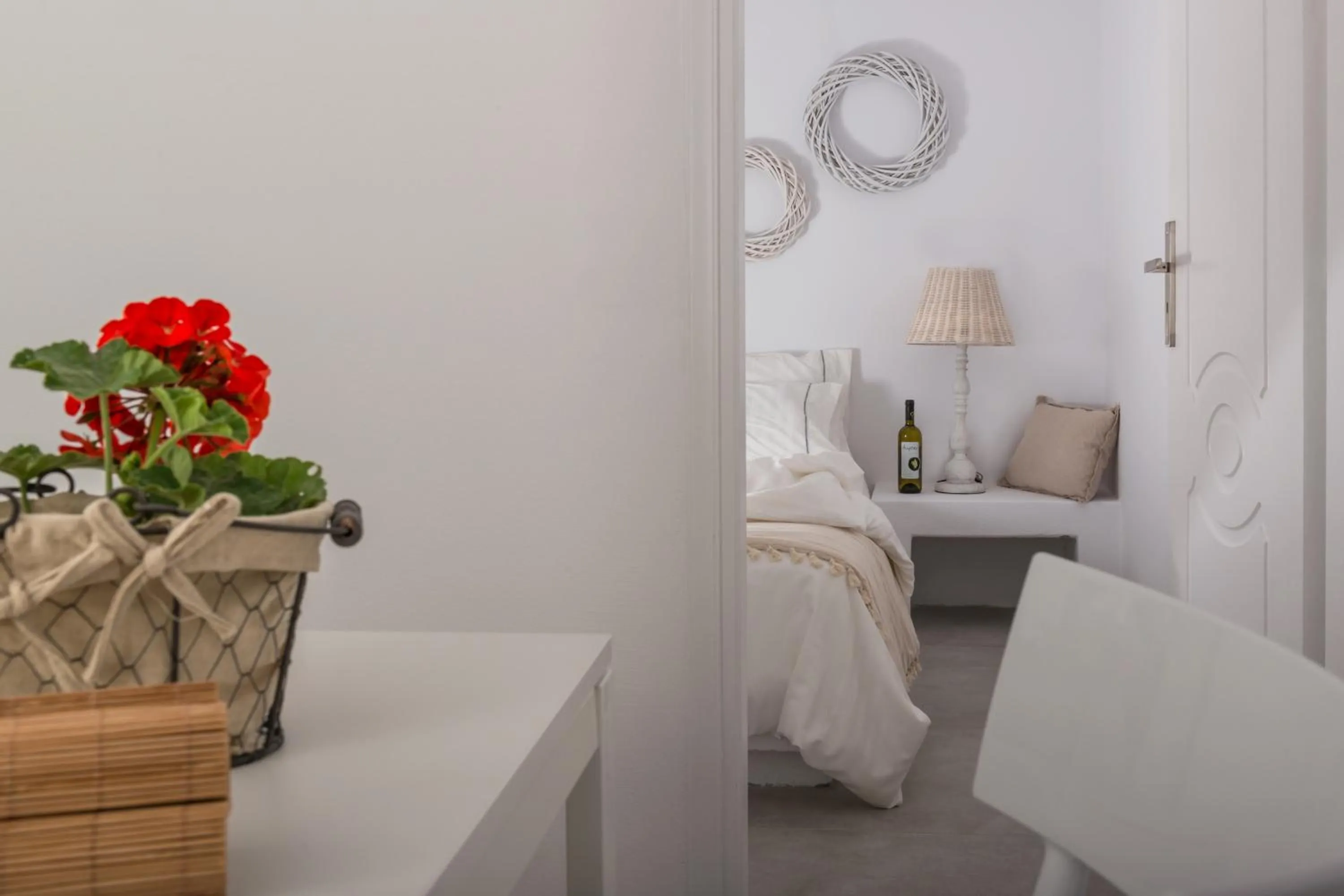 Dining area, Bed in Eucalyptus Houses