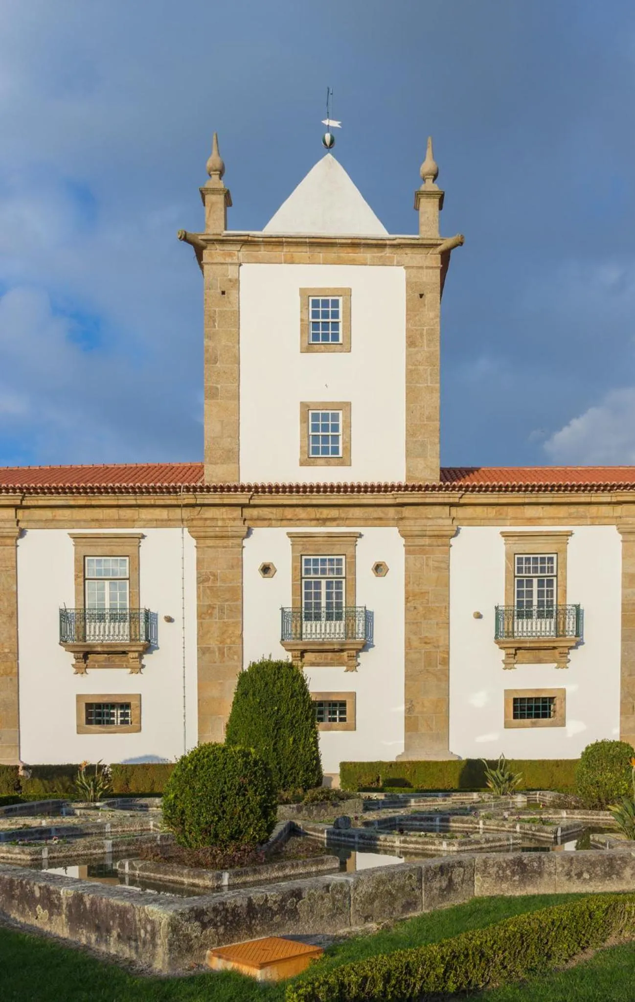 Property building in Casa de Quintã