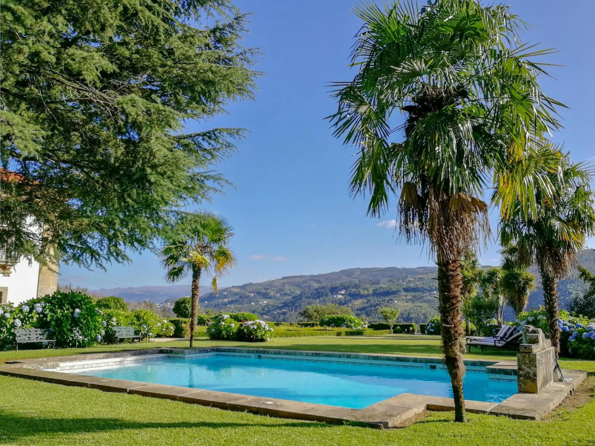 Swimming pool in Casa de Quintã