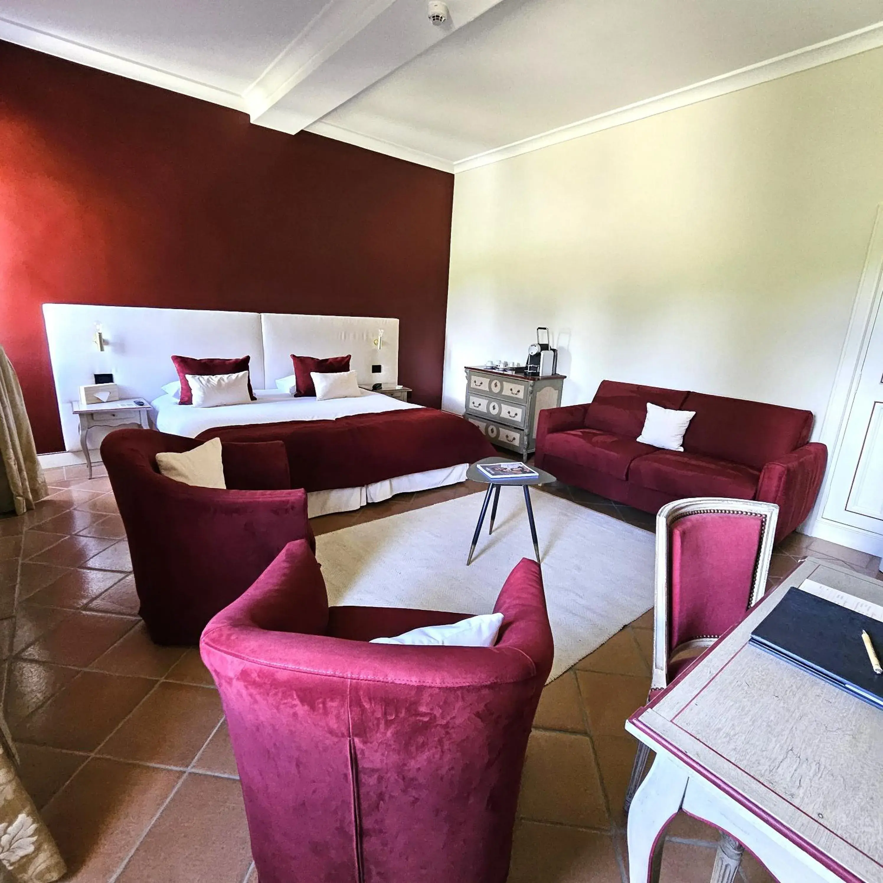 Junior Suite in Château et Golf De Taulane Junior Suite in Château et Golf De Taulane