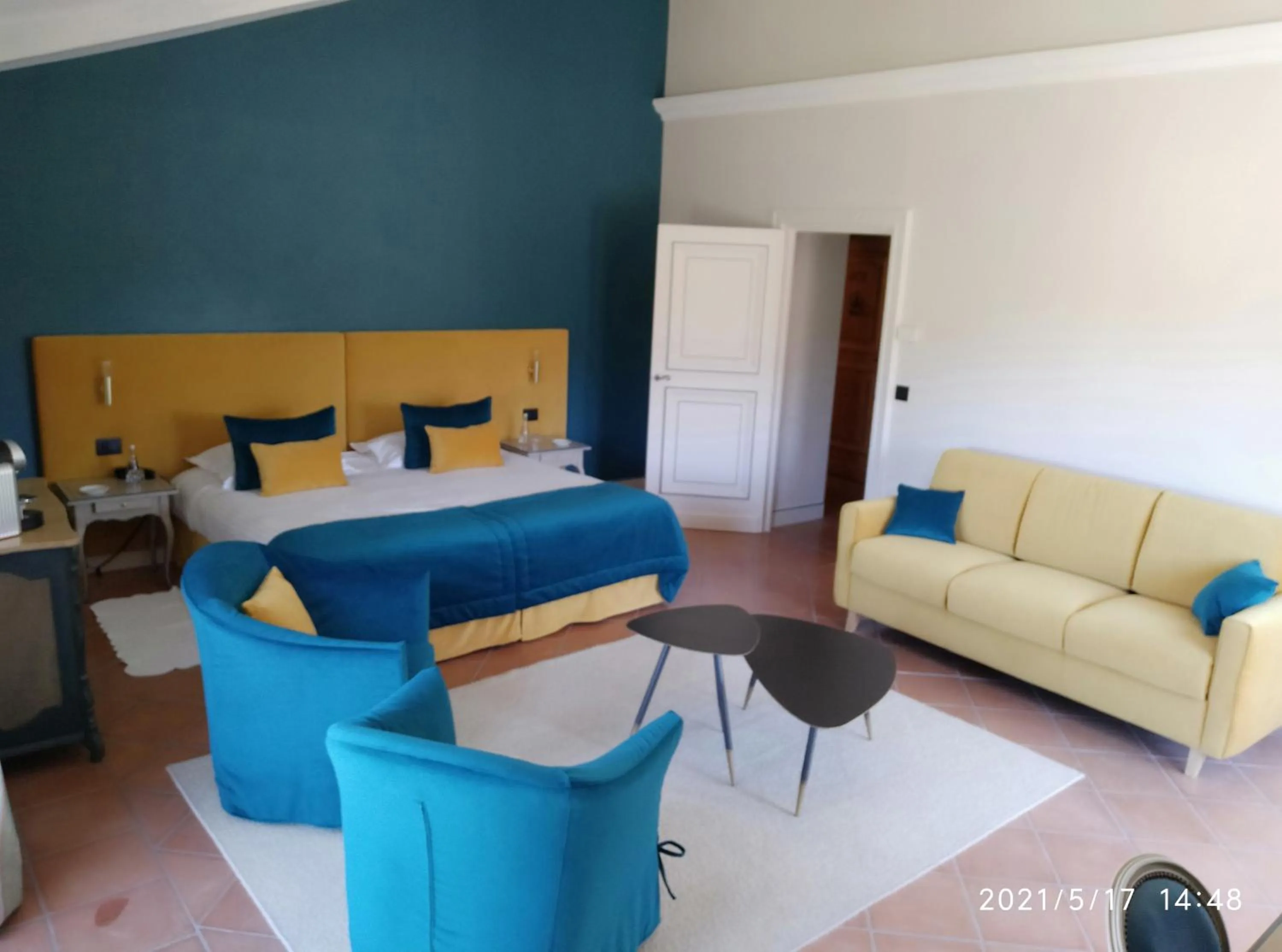 Bed in Château et Golf De Taulane