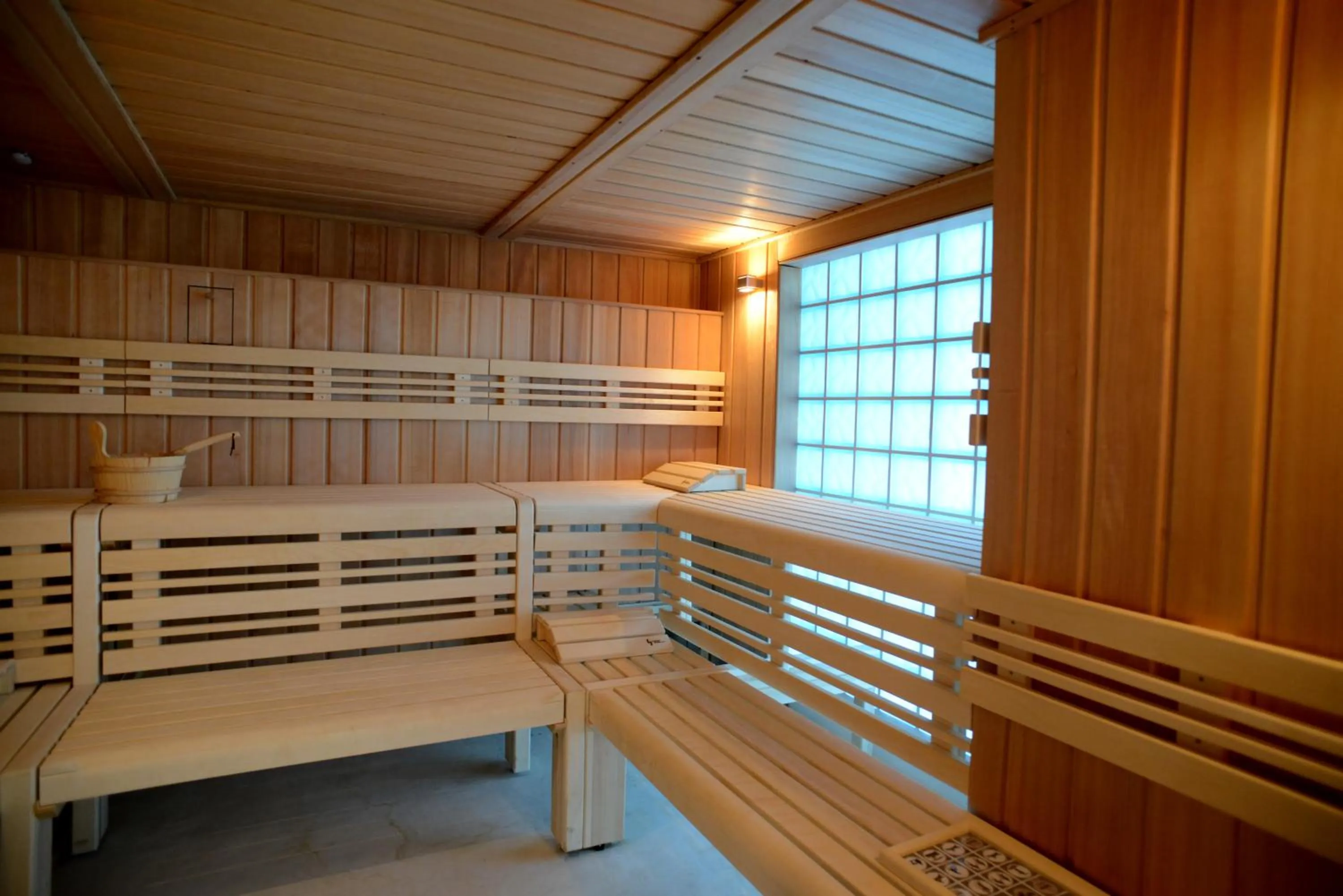 Sauna in Château et Golf De Taulane