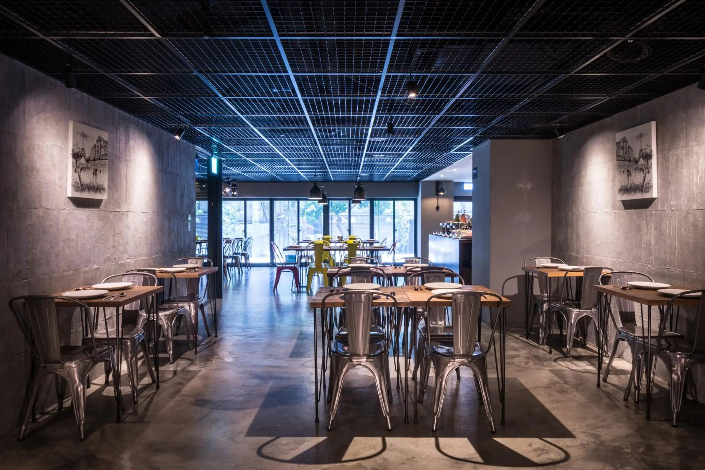 Restaurant/places to eat in Goldinn Hotel Restaurant/places to eat in Goldinn Hotel