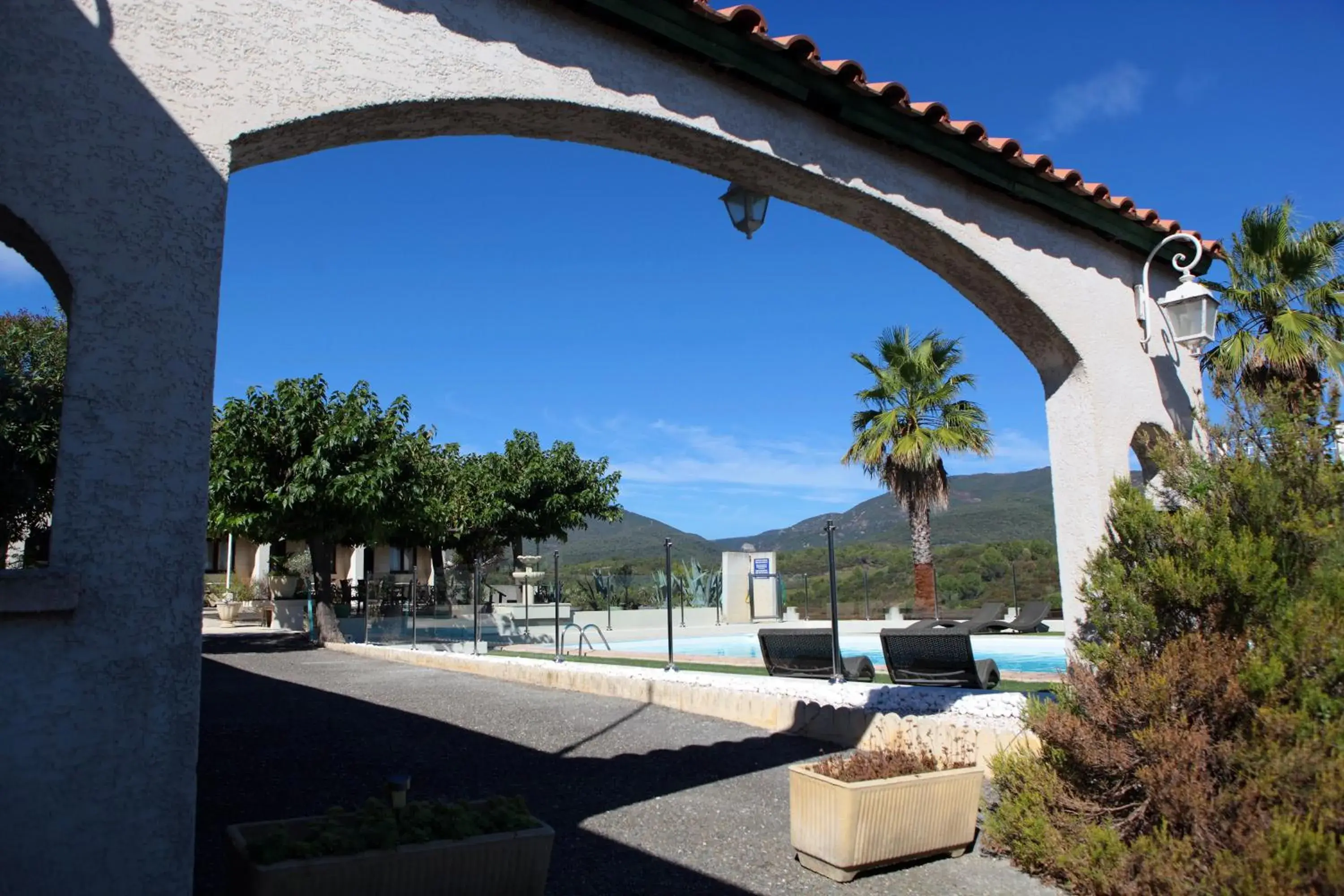 Logis Hôtel LE PRESSOIR Logis Hôtel LE PRESSOIR