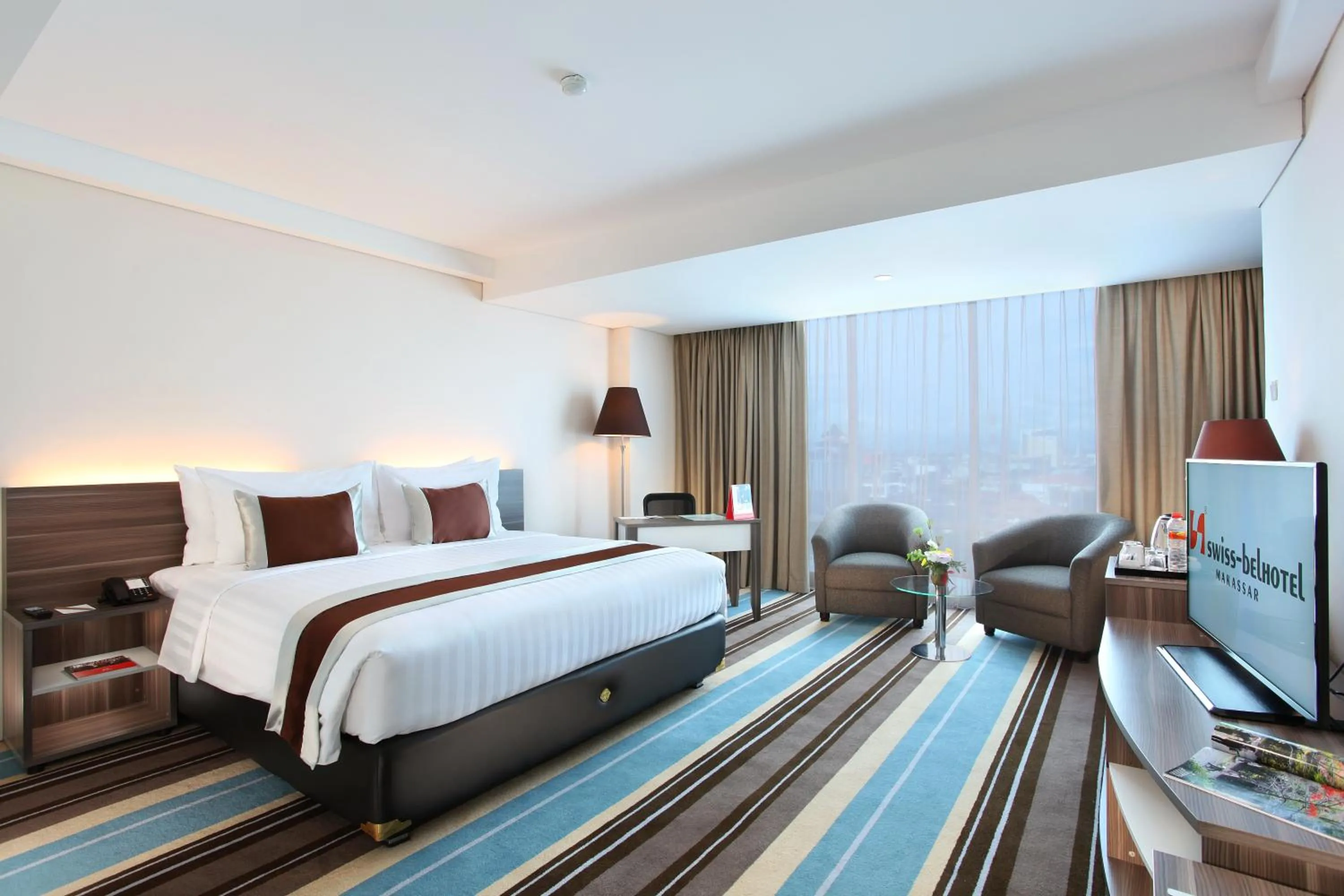 Bedroom, Bed in Swiss-Belhotel Makassar
