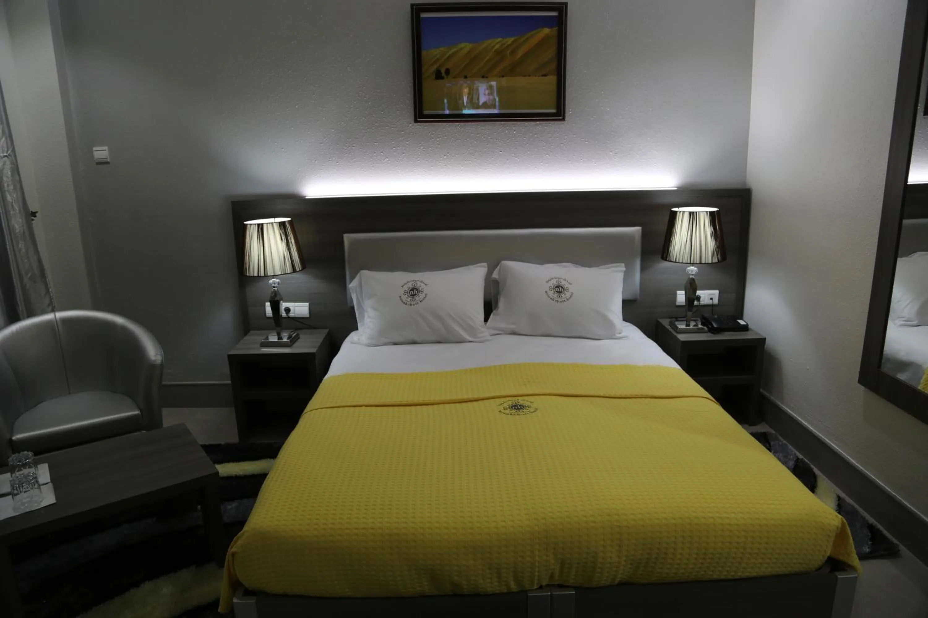 Bed in Nouakchott Hotel