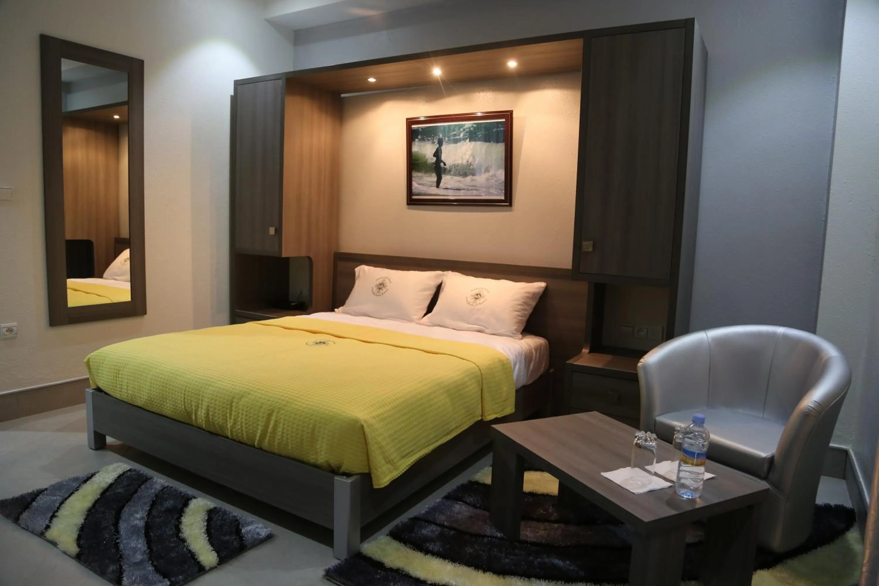 Bed in Nouakchott Hotel