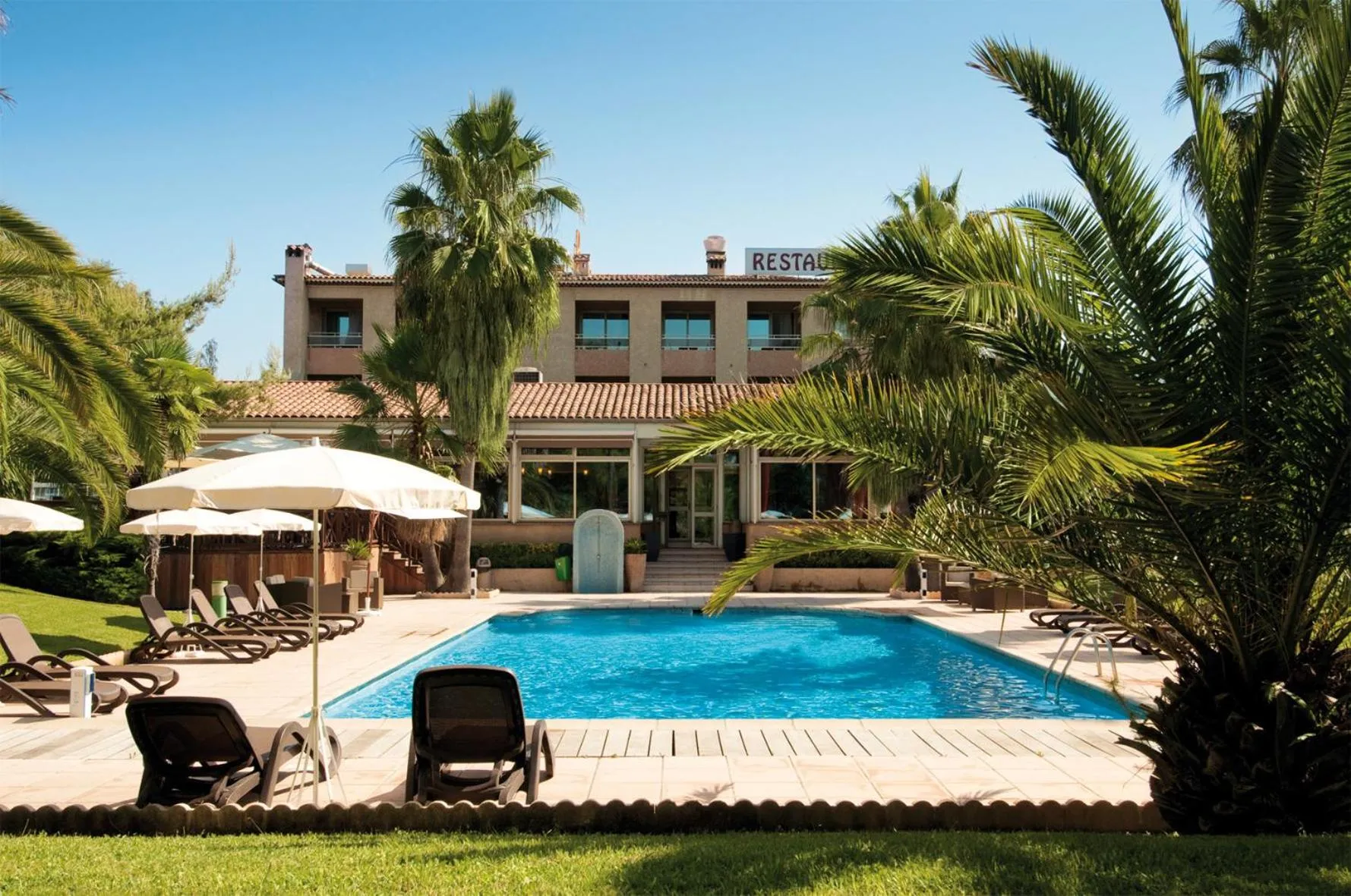 Property building in Promotel