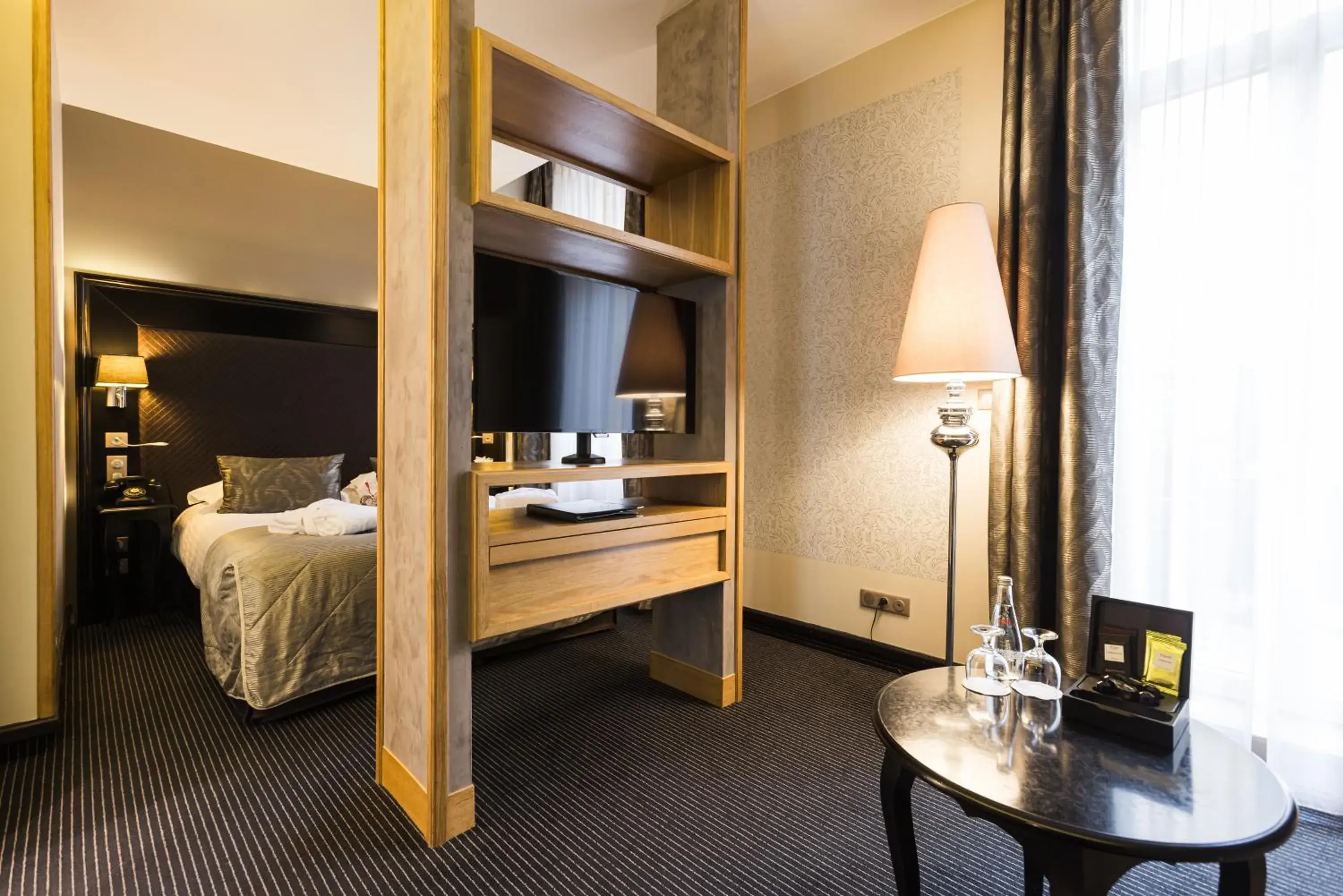 Deluxe Double Room in Plaza Madeleine & Spa Deluxe Double Room in Plaza Madeleine & Spa