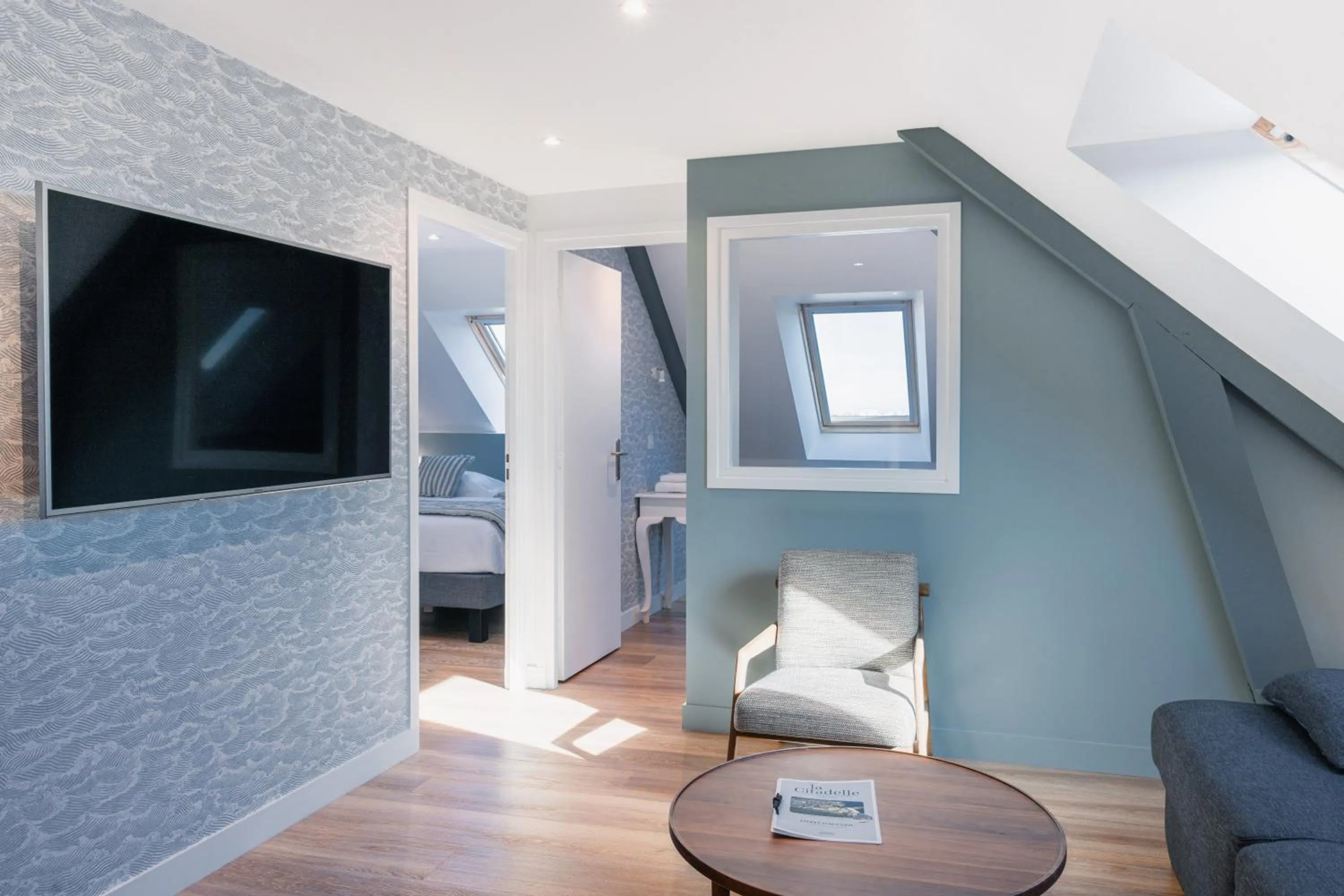 Seating area, Bed in Hôtel Spa De La Citadelle Lorient