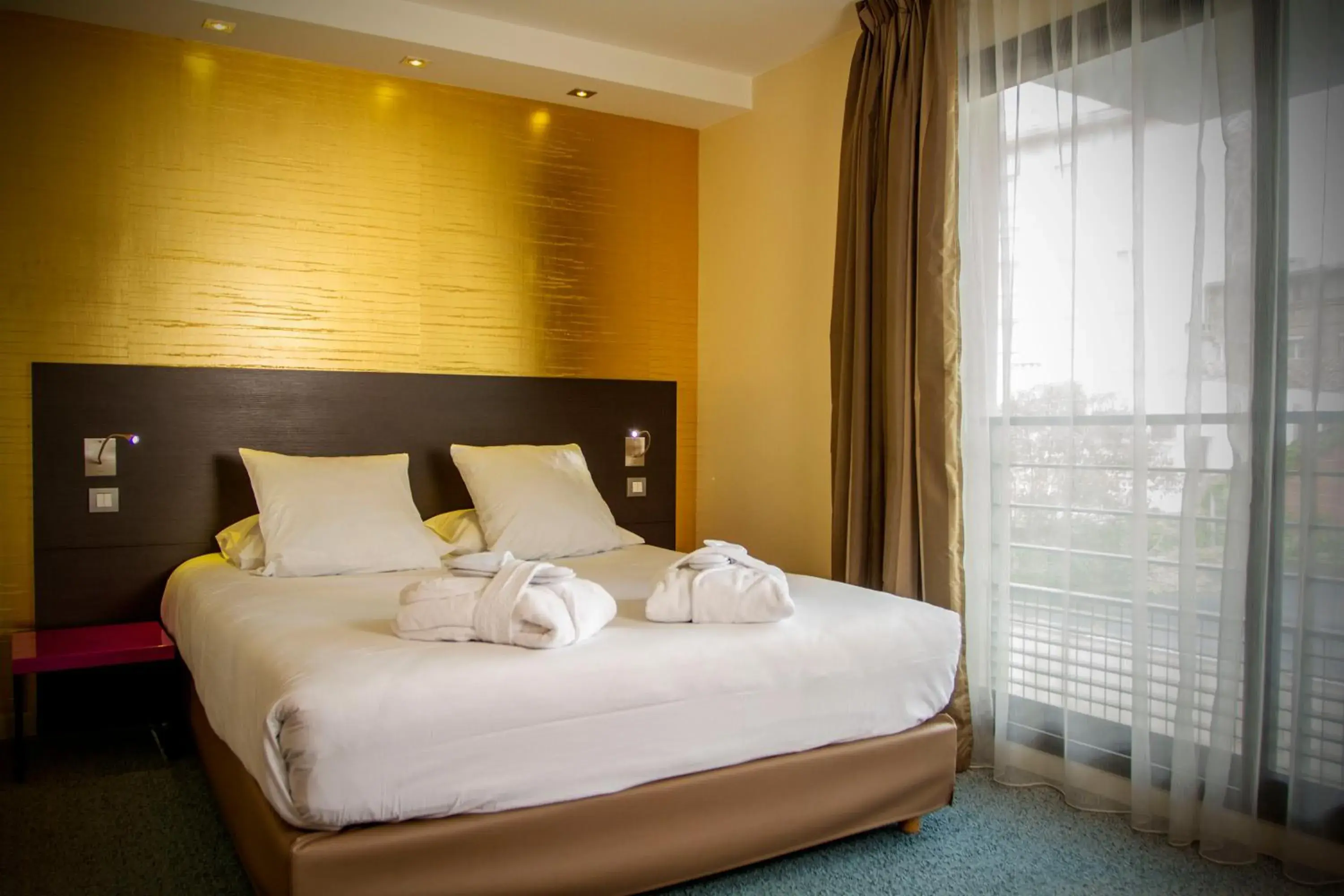 Bedroom, Bed in Appart Hôtel Clément Ader Bedroom, Bed in Appart Hôtel Clément Ader