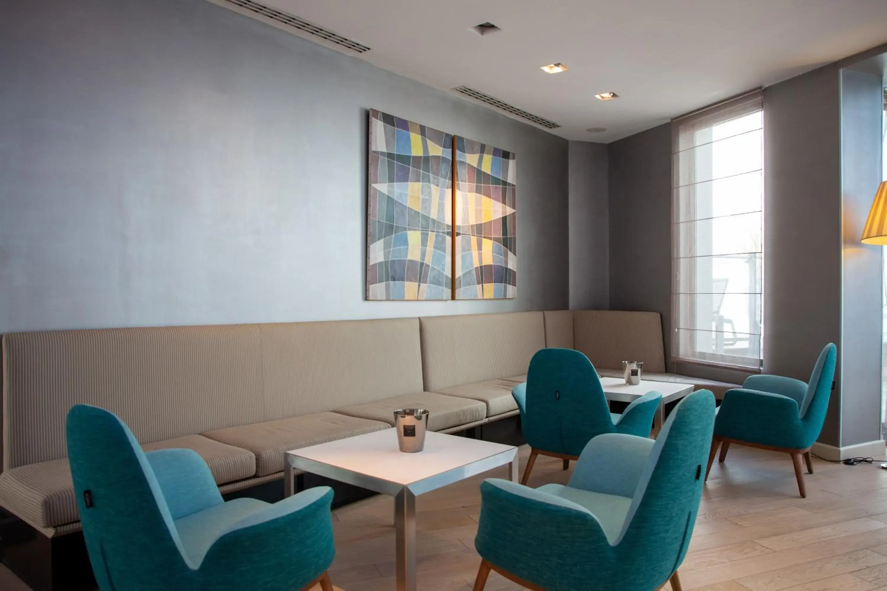 Lounge or bar in Appart Hôtel Clément Ader Lounge or bar in Appart Hôtel Clément Ader