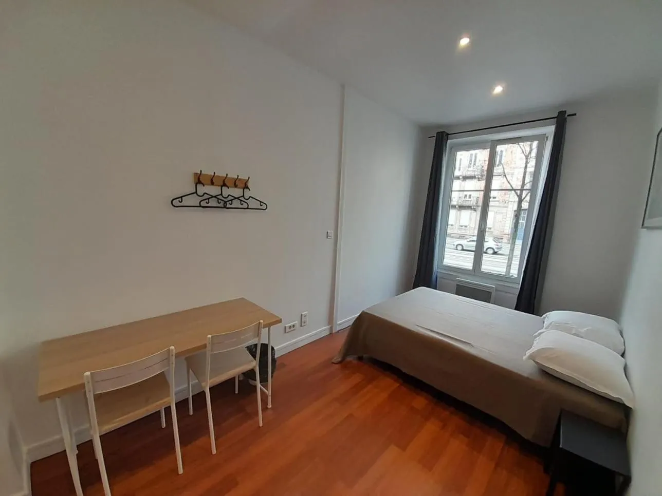 Budget Hôtel Weber - Strasbourg Centre Gare
