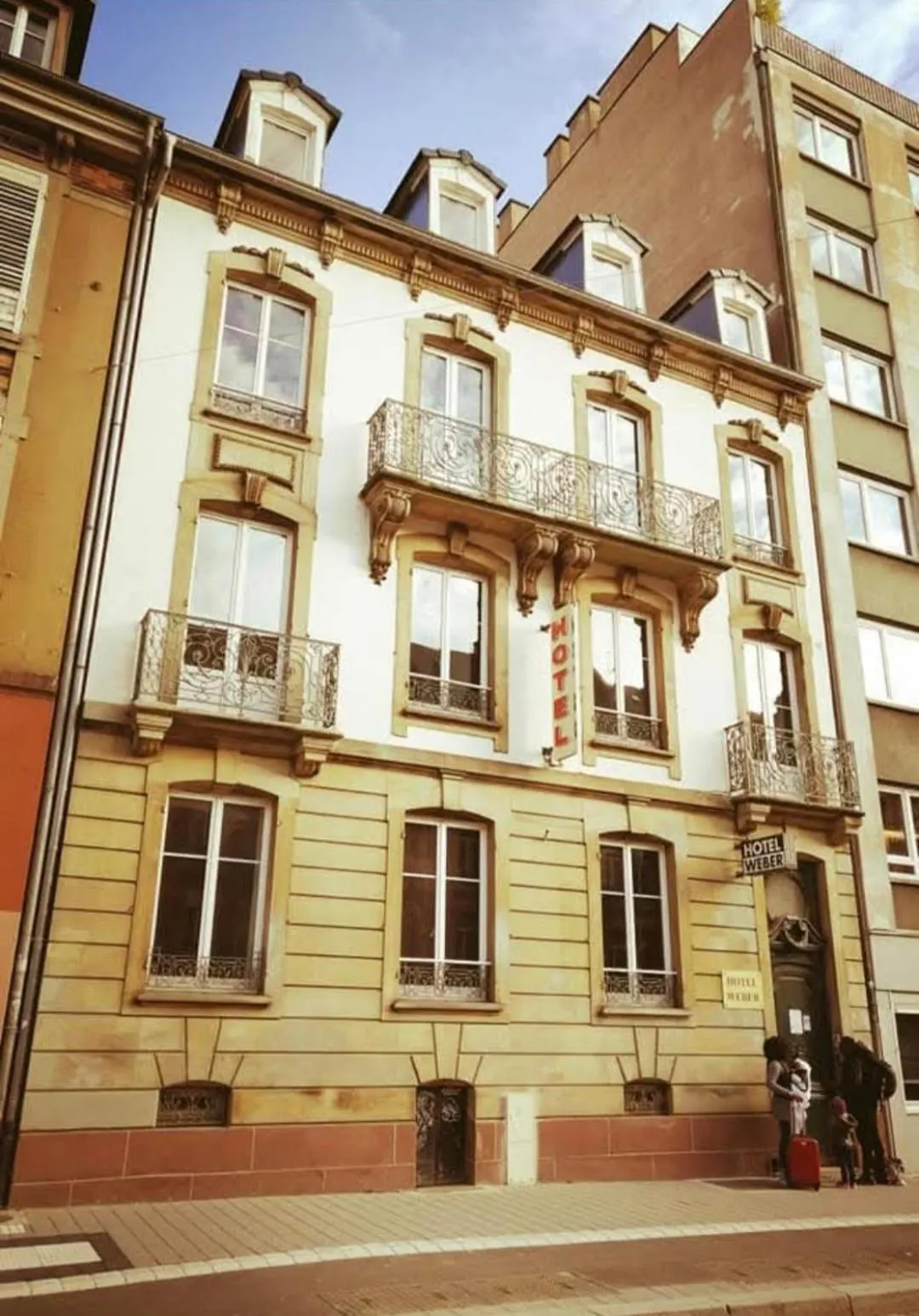Budget Hôtel Weber - Strasbourg Centre Gare