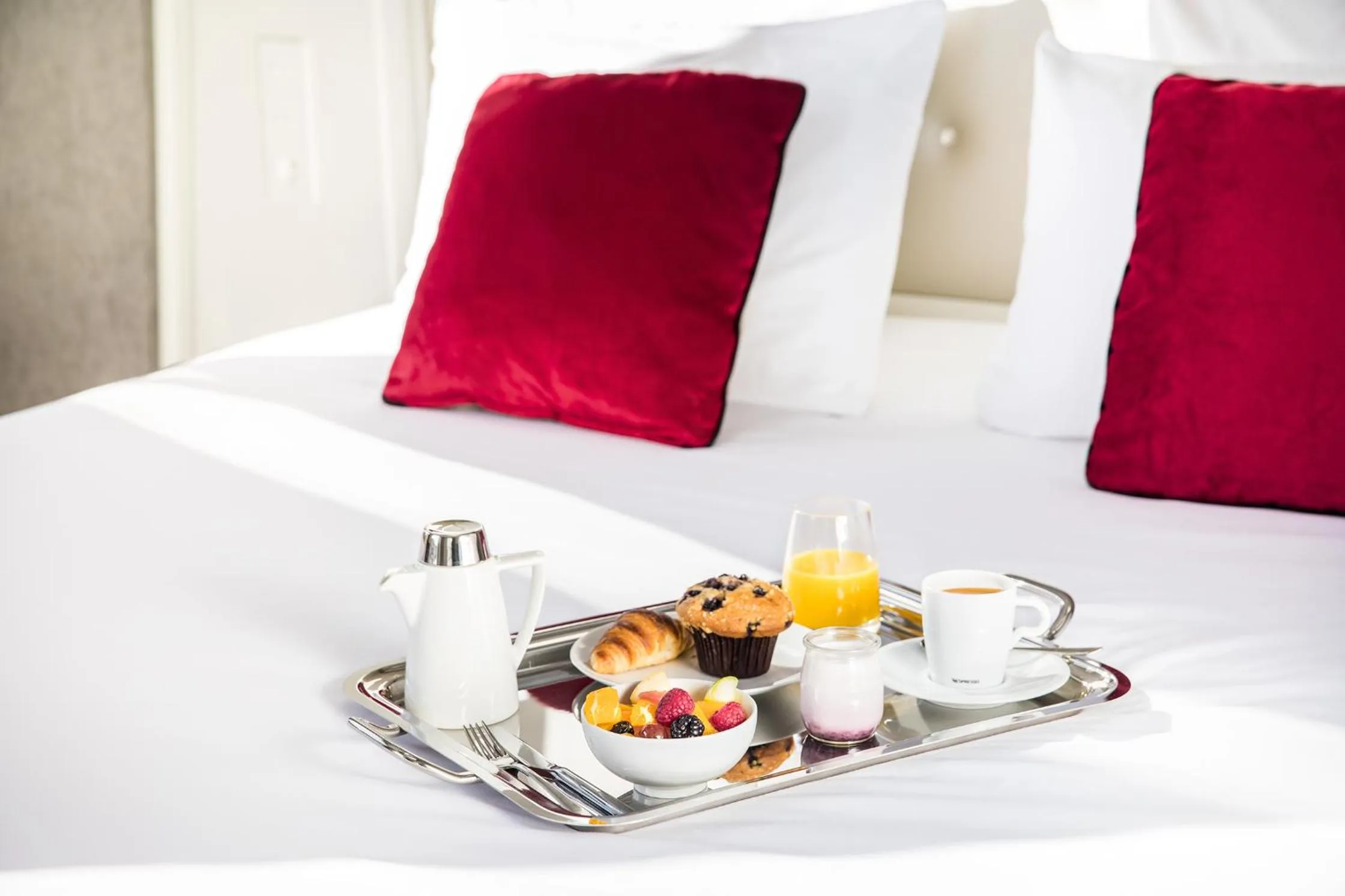 Breakfast, Bed in Maison Albar - Le Diamond