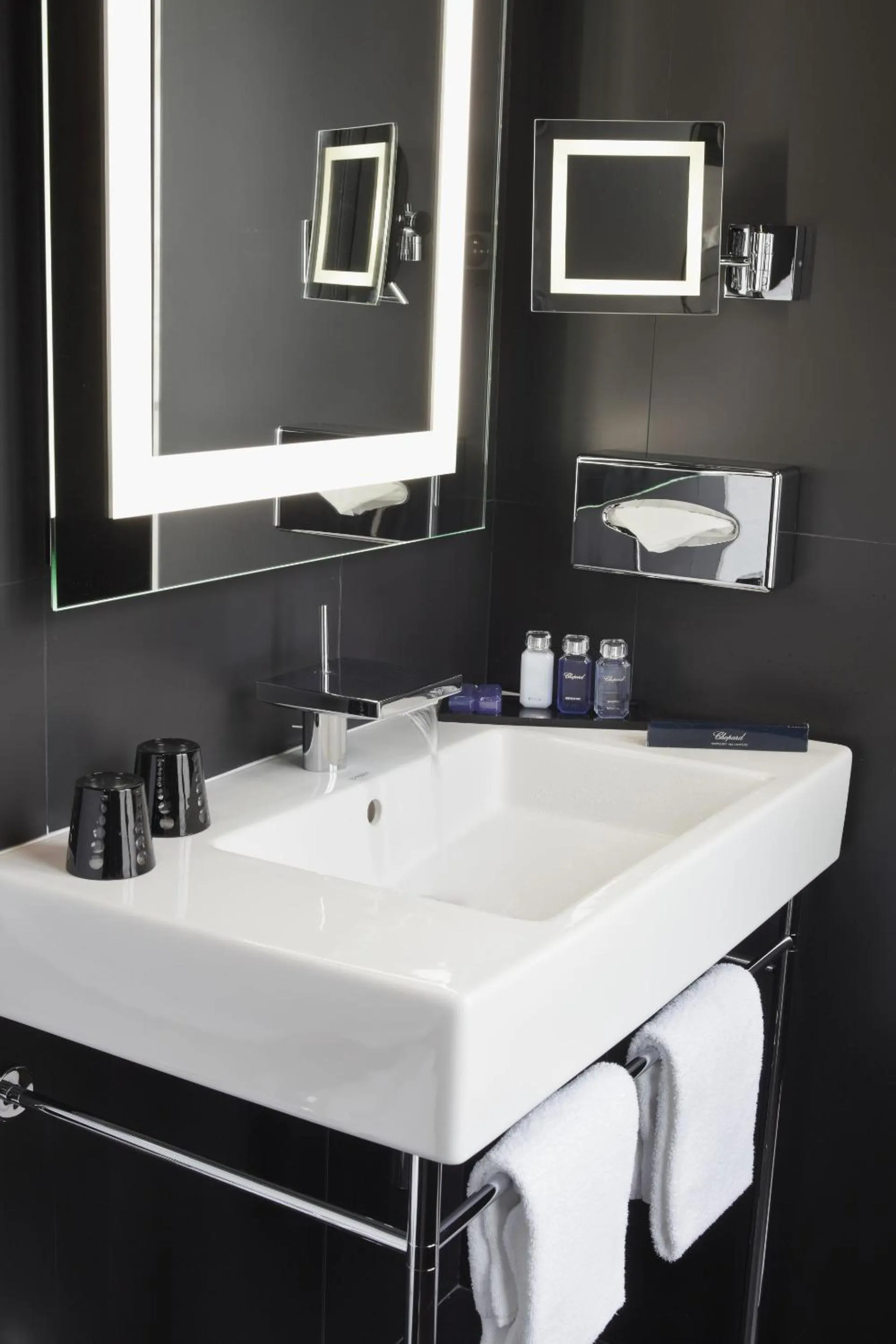 Bathroom in Maison Albar - Le Diamond