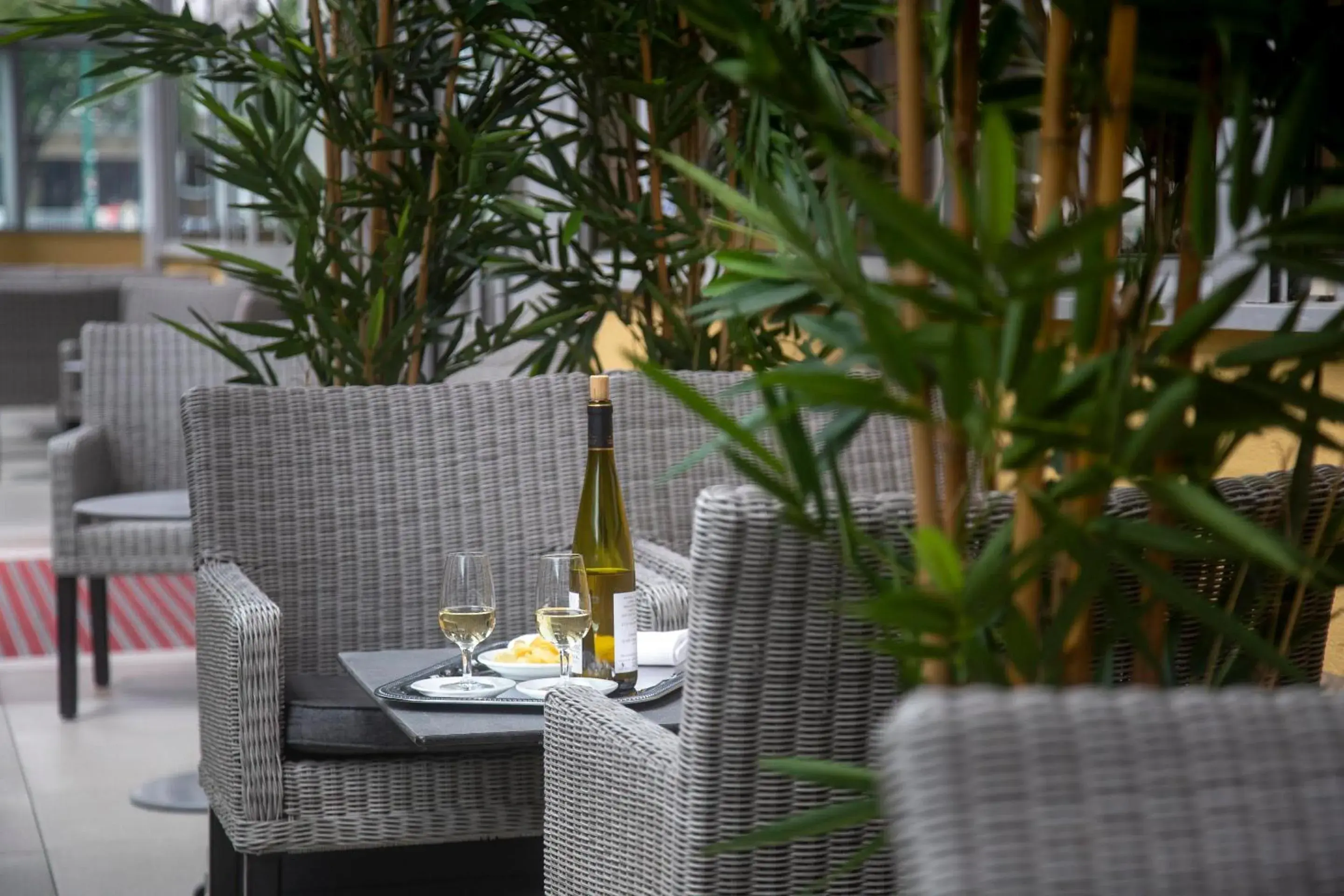 Property building in Hôtel Paradis Property building in Hôtel Paradis