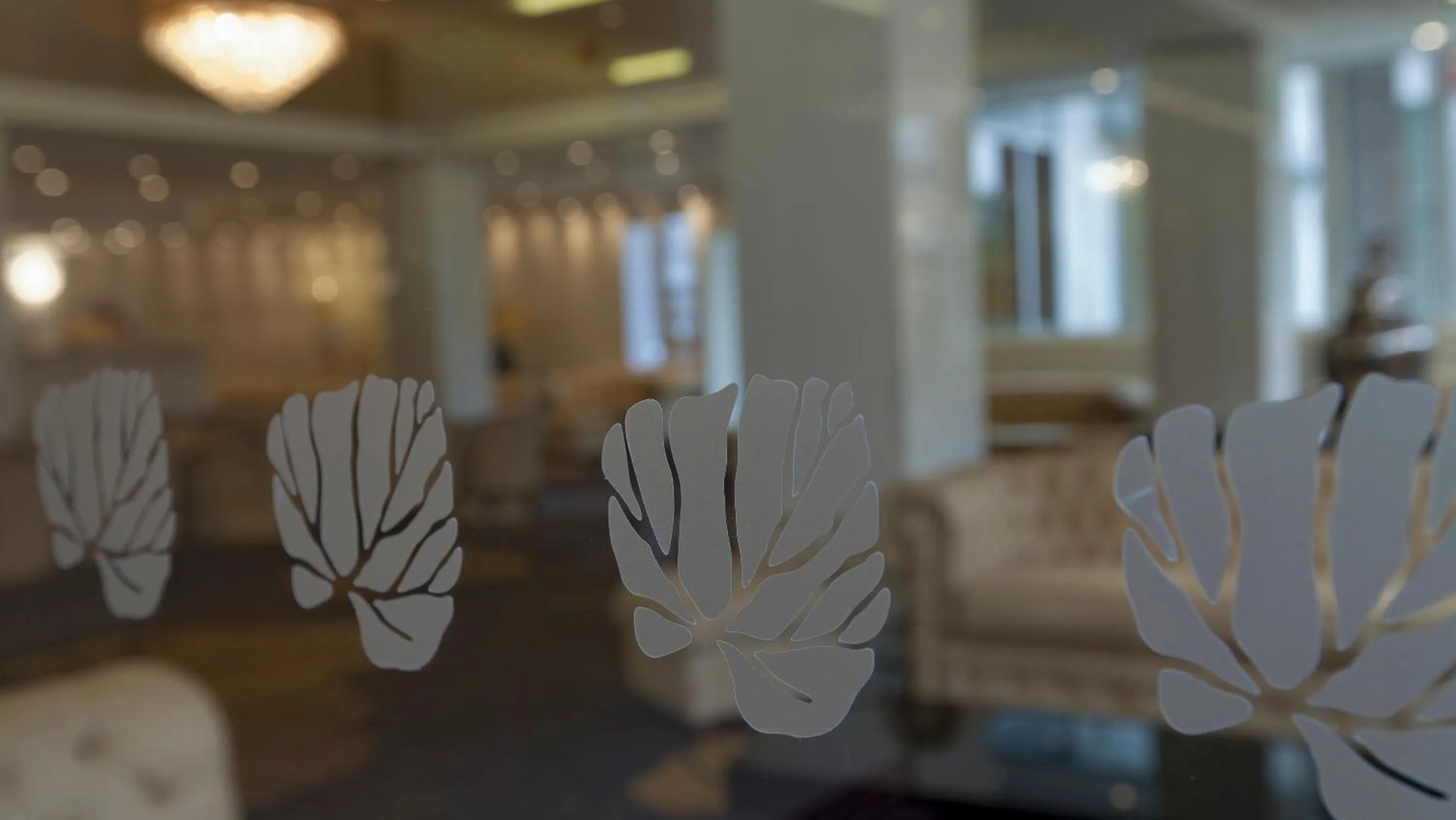 Property building in Hôtel Paradis