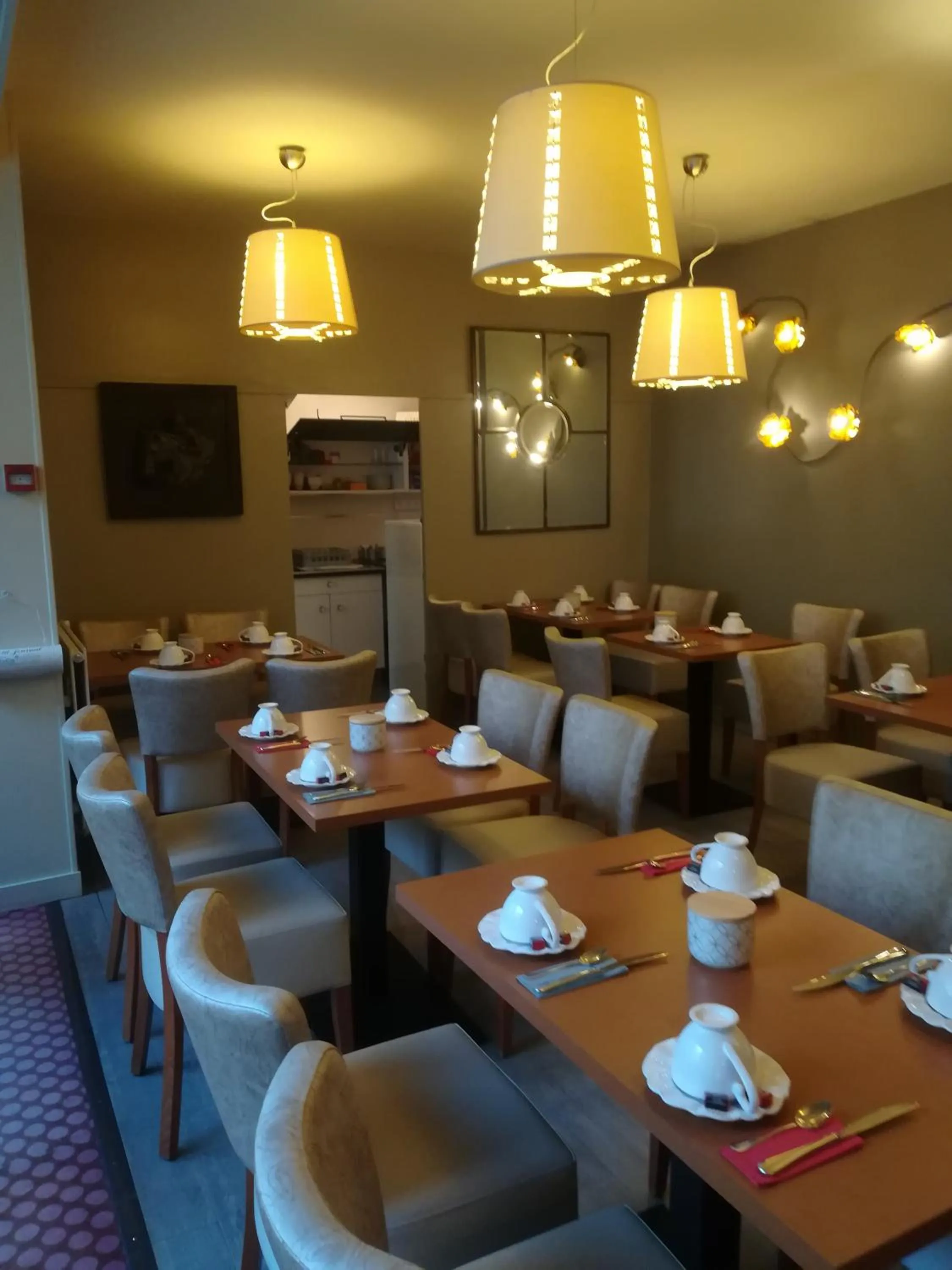 Dining area in France Hôtel