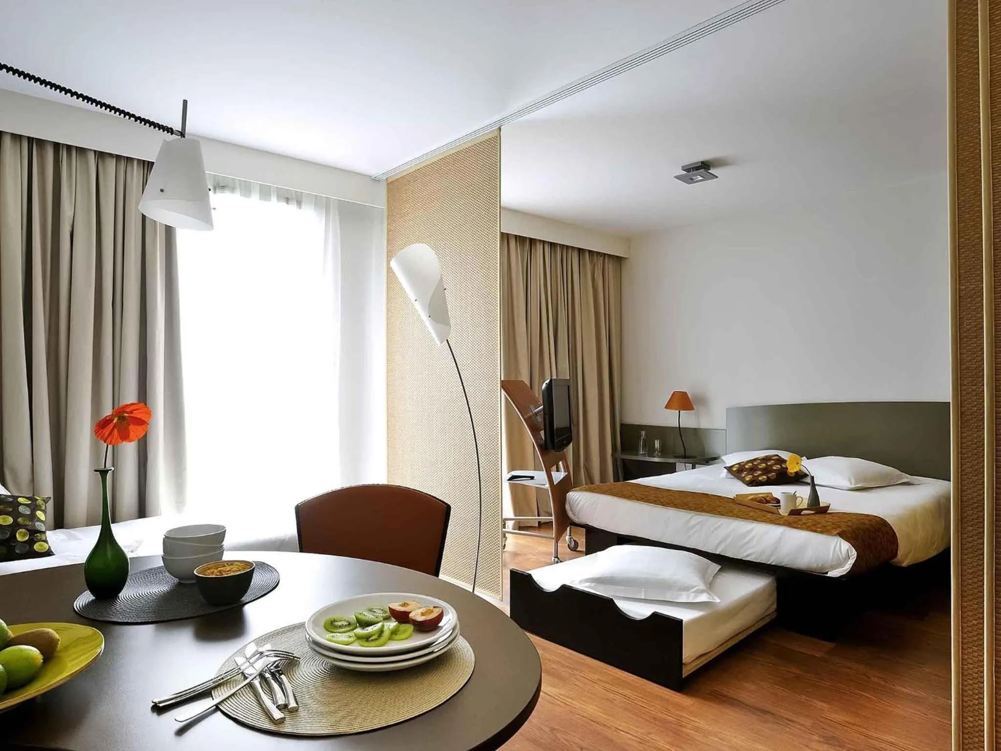 Bedroom, Bed in Aparthotel Adagio Nantes Centre