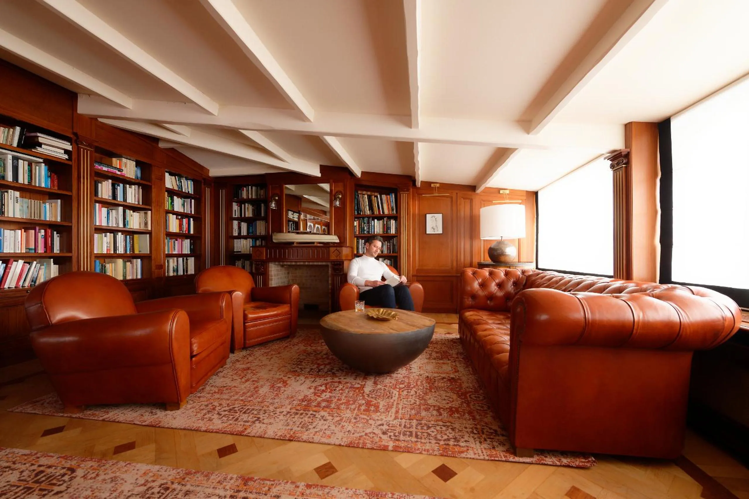 Lounge or bar in HR Hôtel-Restaurant & Spa Marin