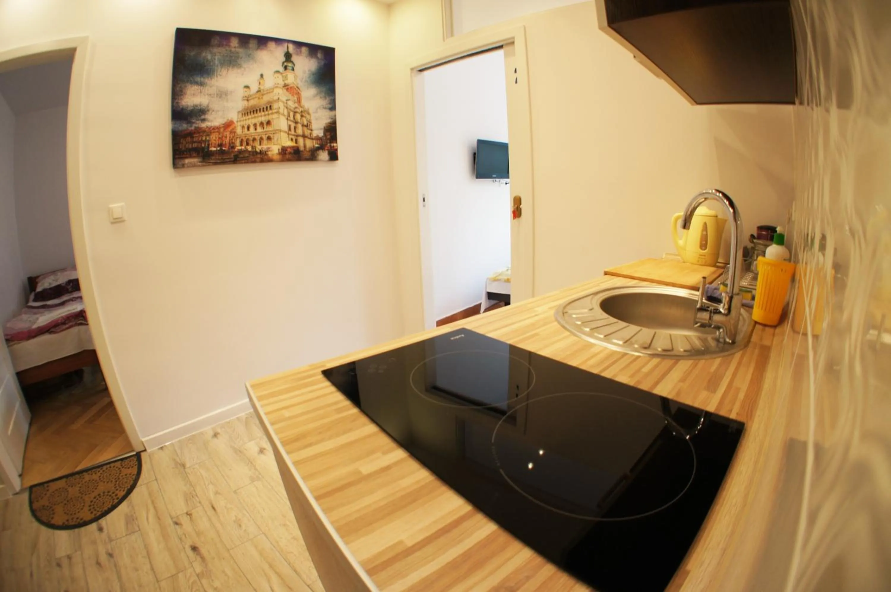 Communal kitchen in Apartament Poznań Jeżyce