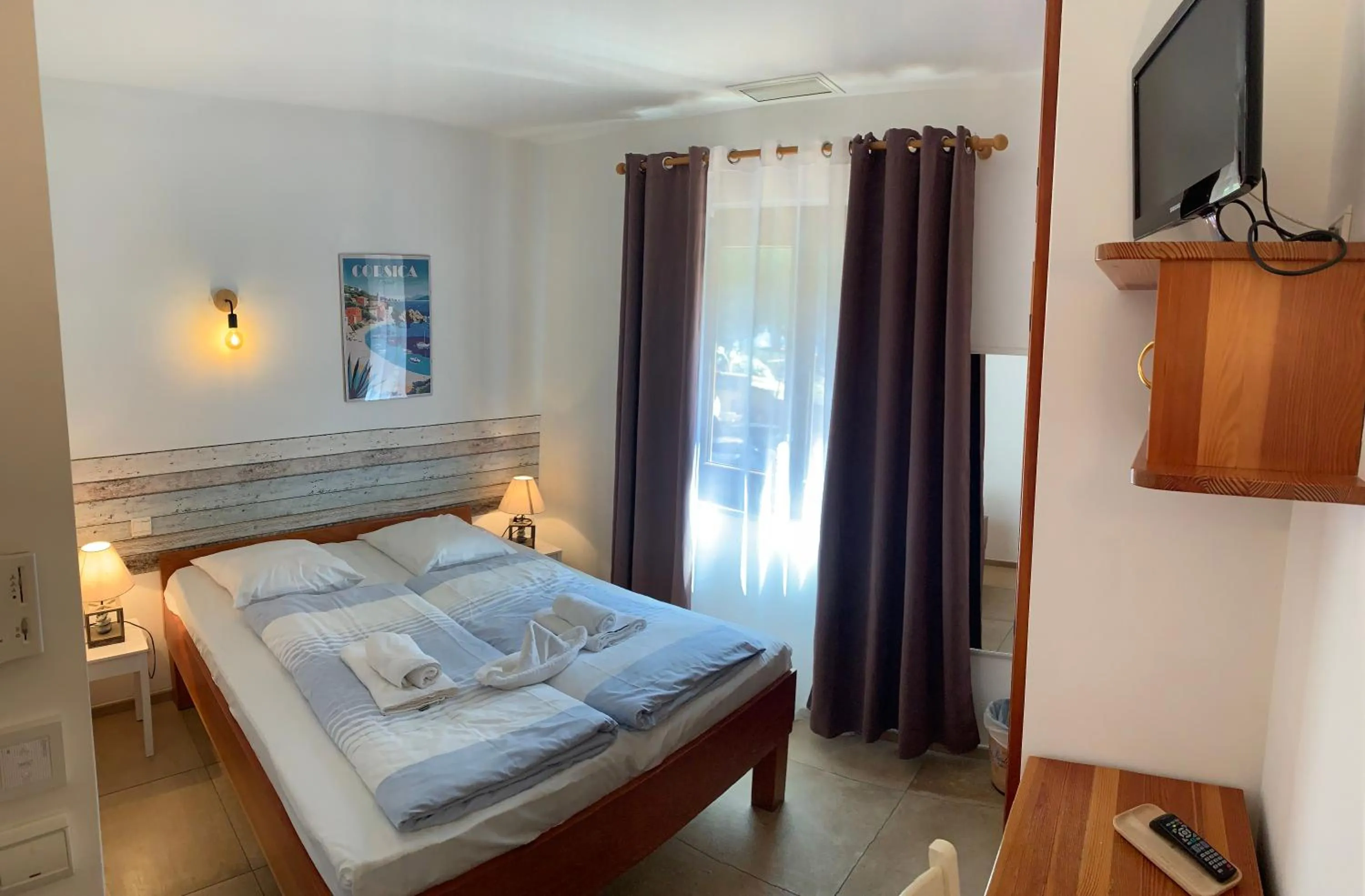 Bed in Hotel La Bastide