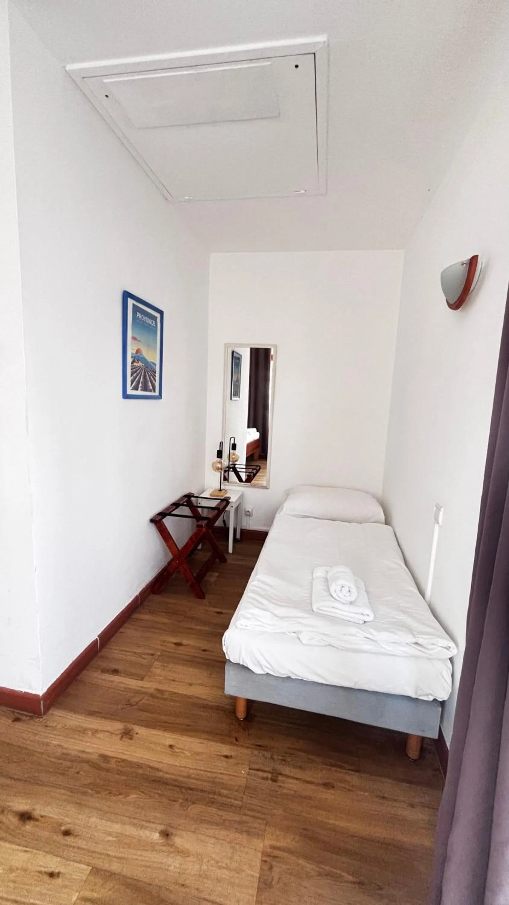 Bed in Hotel La Bastide